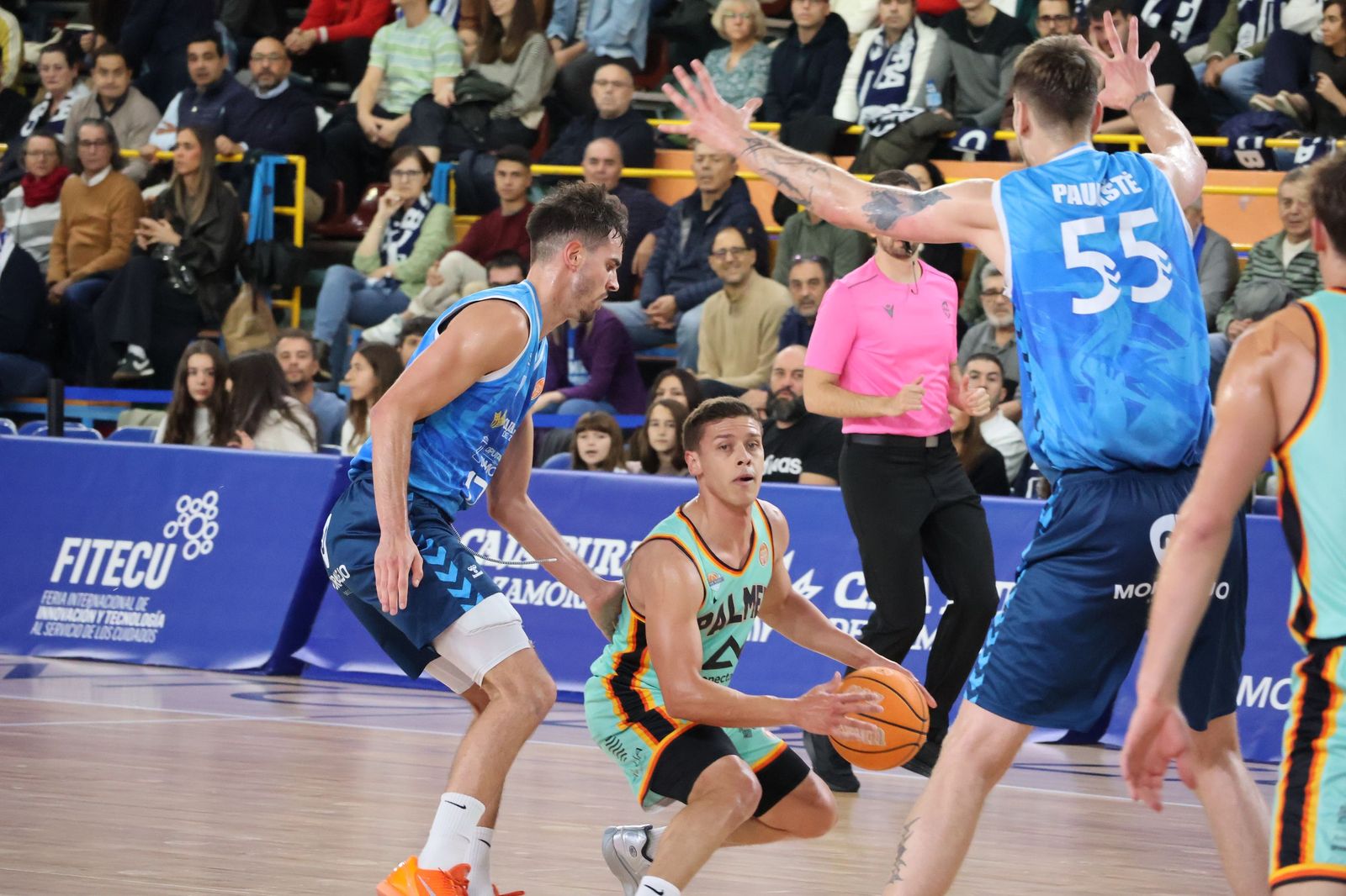 GALERÍA | El CB Zamora recibe en el Ángel Nieto al Basket Mallorca Palma en busca de la victoria