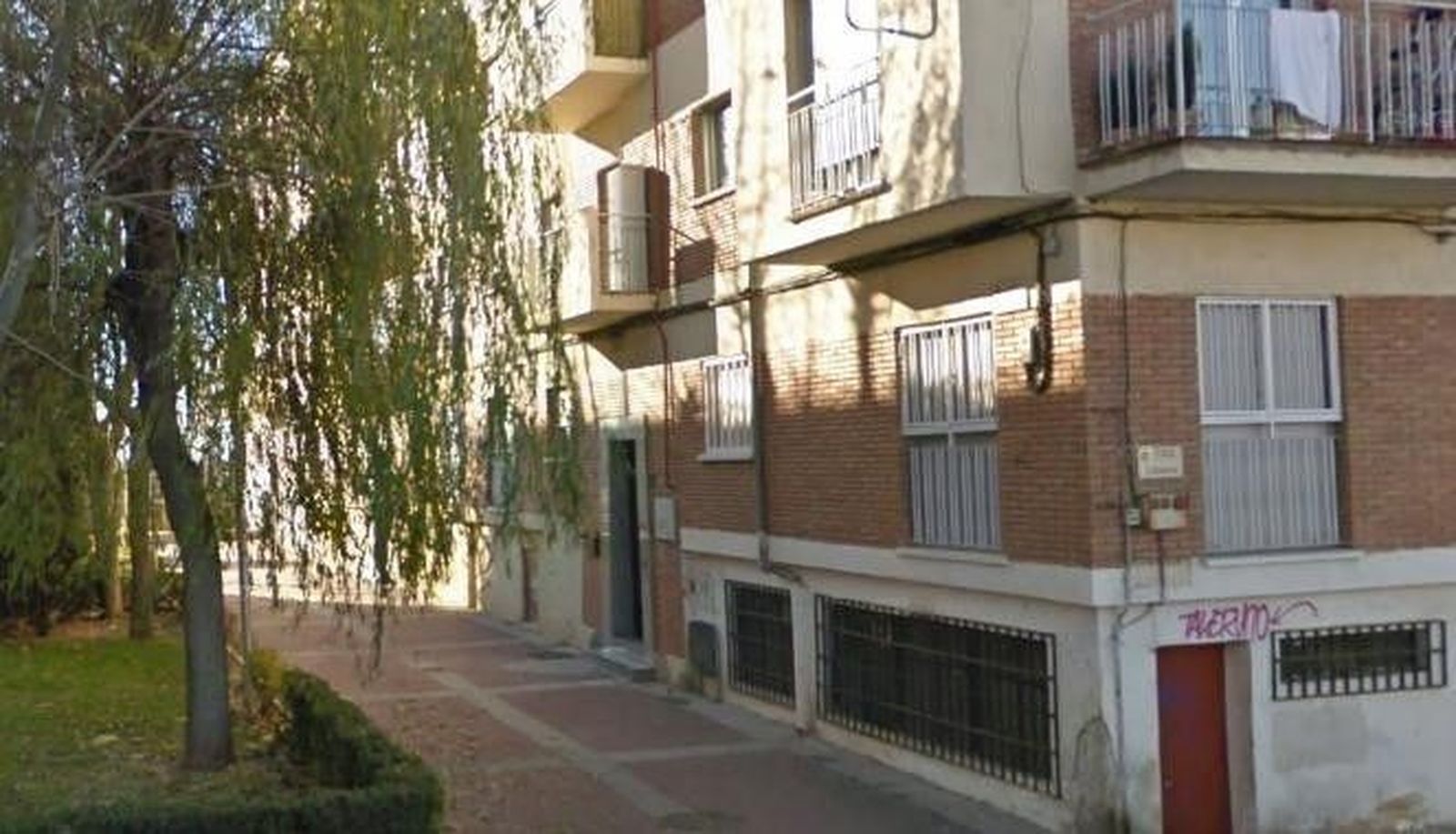 Detenida una joven por intentar robar en una vivienda de la calle Esmeralda