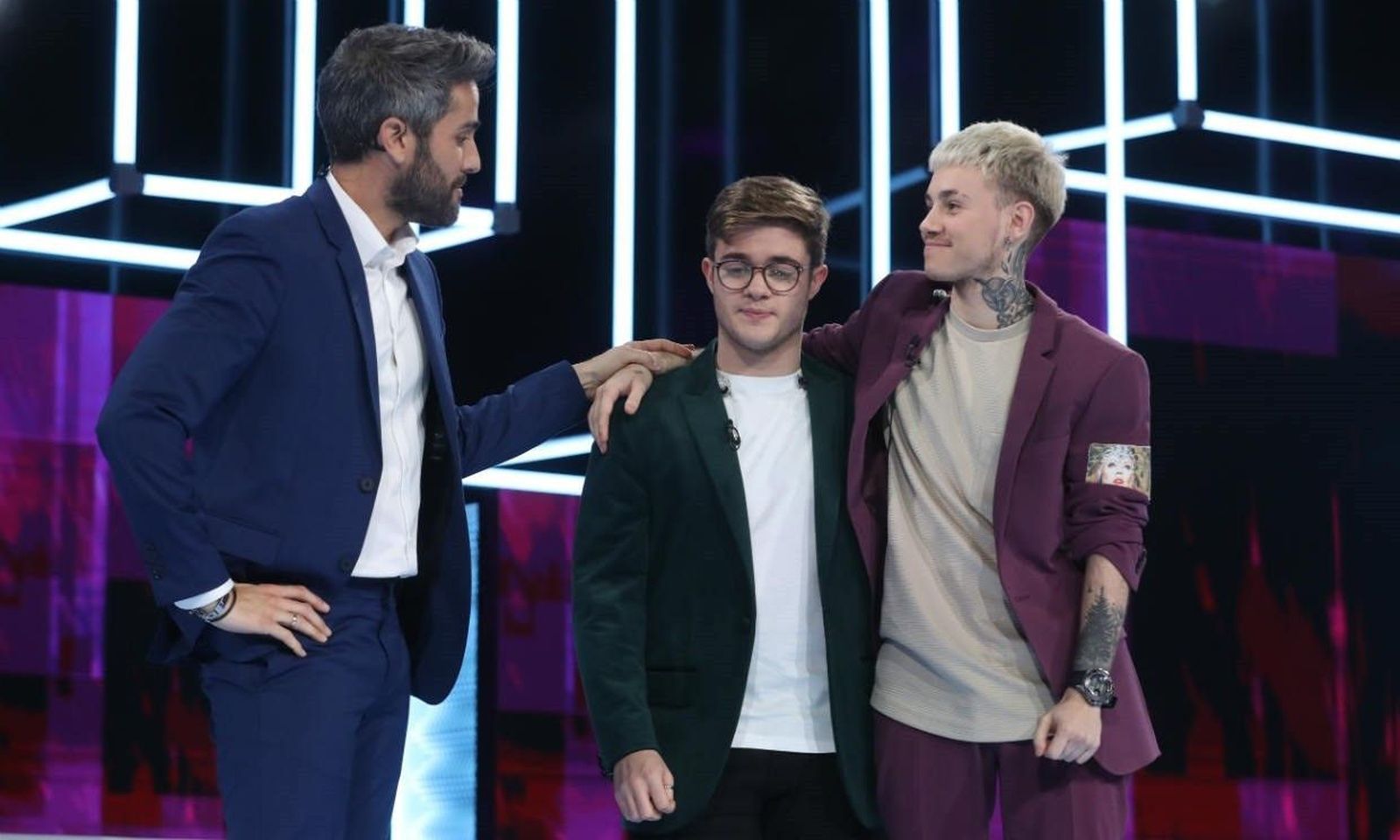 Roberto Leal junto a Gèrard y Hugo, los nuevos nominados de 'OT'