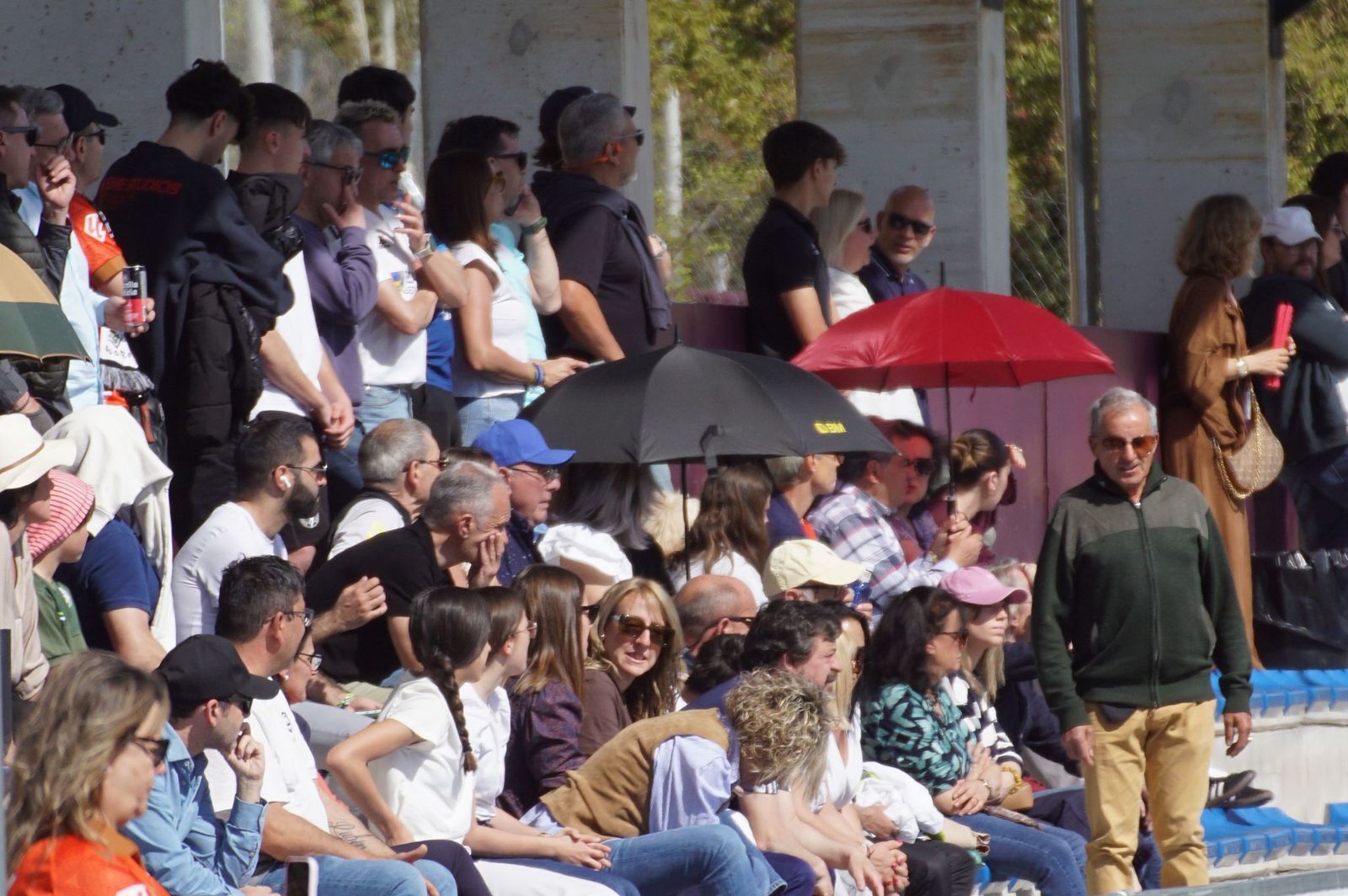 Encuentro entre Unionistas DH – Burgos en el Reina Sofía
