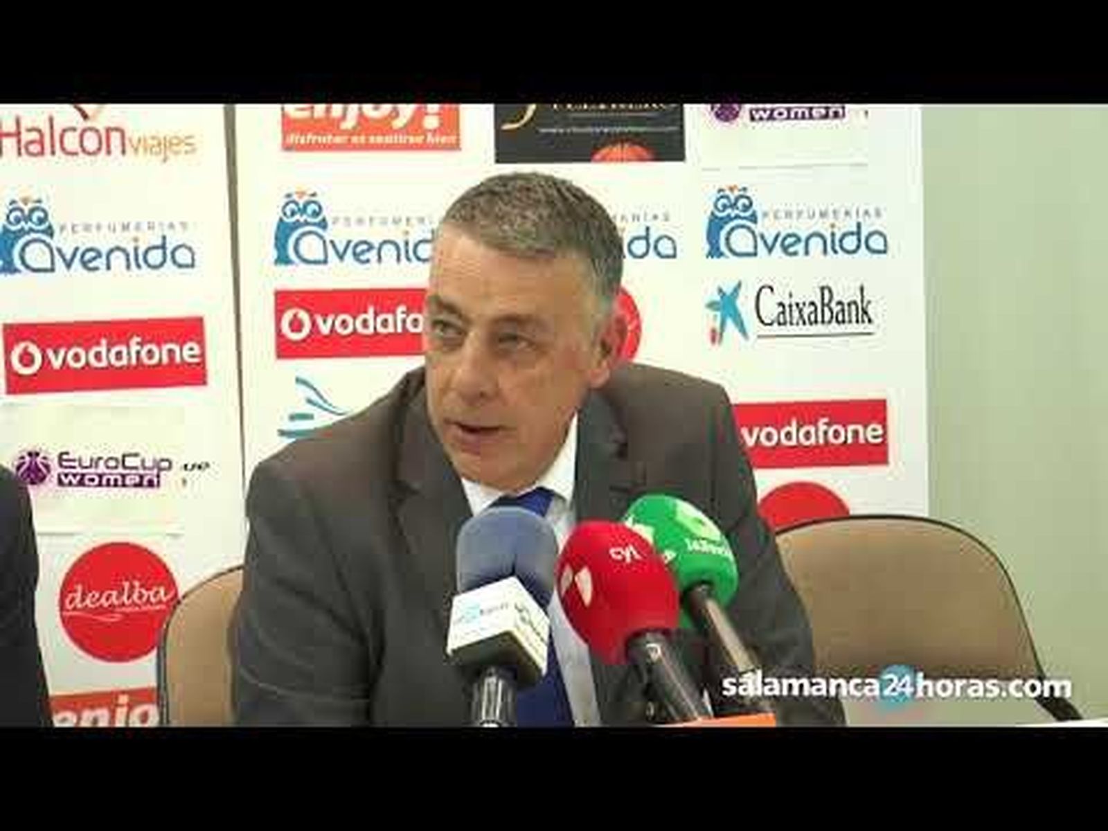 Rueda de prensa tras el Perfumerías Avenida - Nadezhda Orenburg