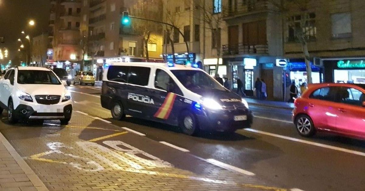 Detenidos por robar perfumes, auriculares y carteras en el Corte Inglés