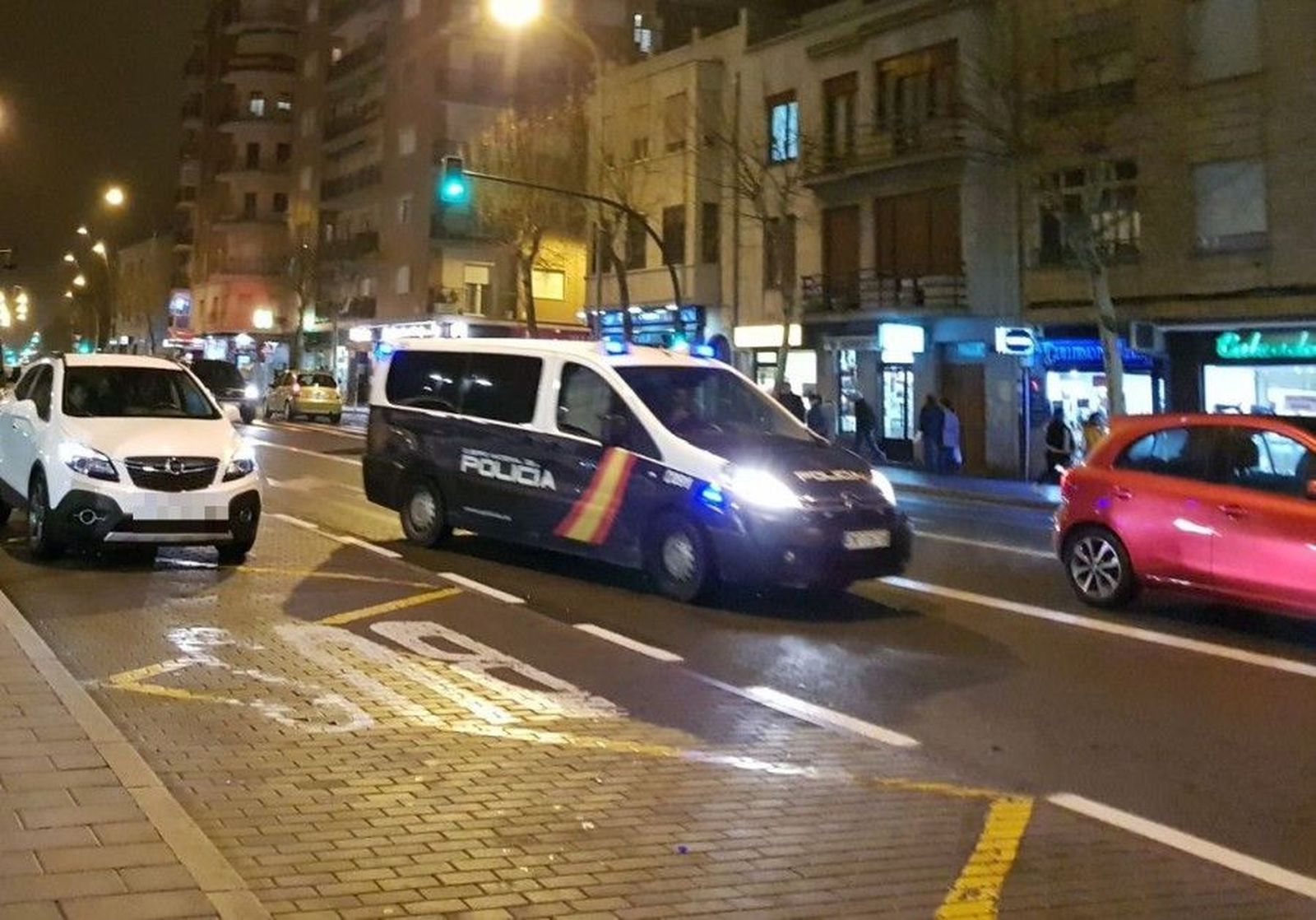 Policía Corte Inglés
