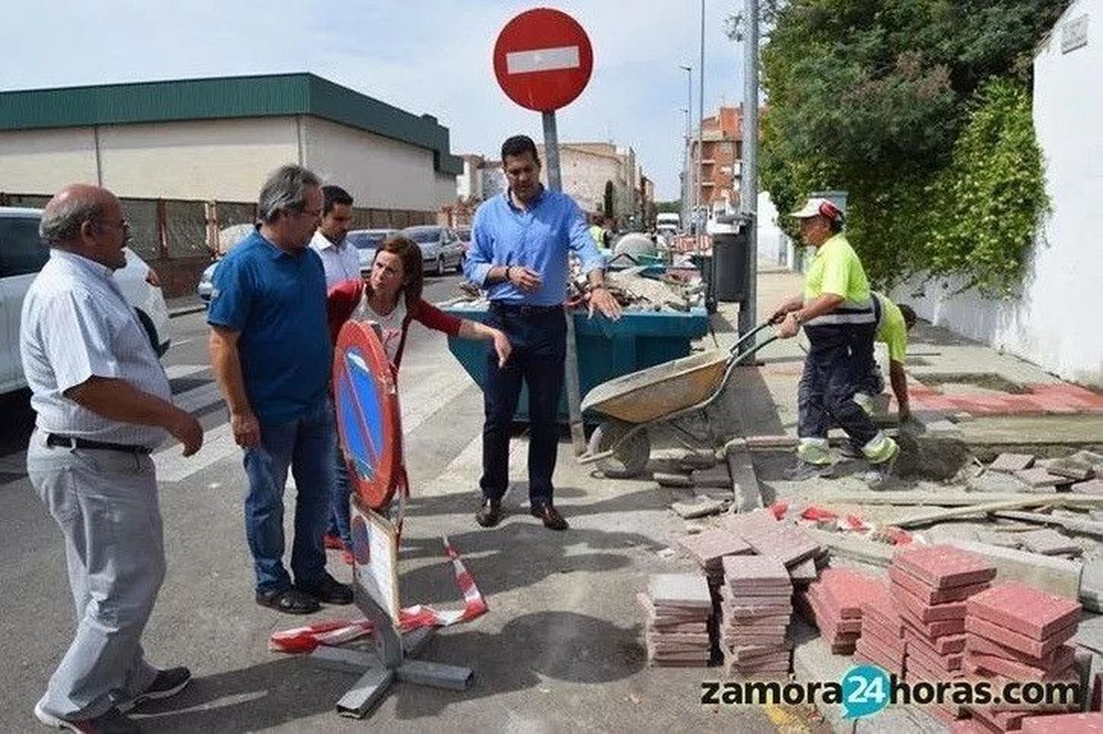 Los trabajadores de los planes de empleo arreglan 50 calles en dos meses