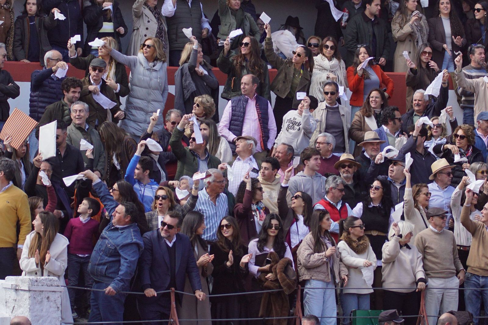 Festival taurino solidario por la esclerosis múltiple en Guijuelo