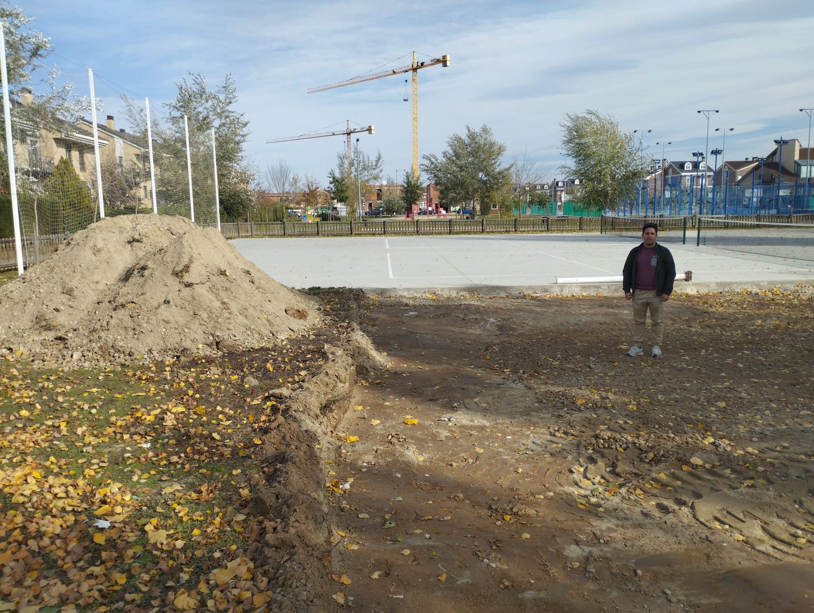 Santa Marta de Tormes comienza las obras para renovar la nueva pista de vóley playa