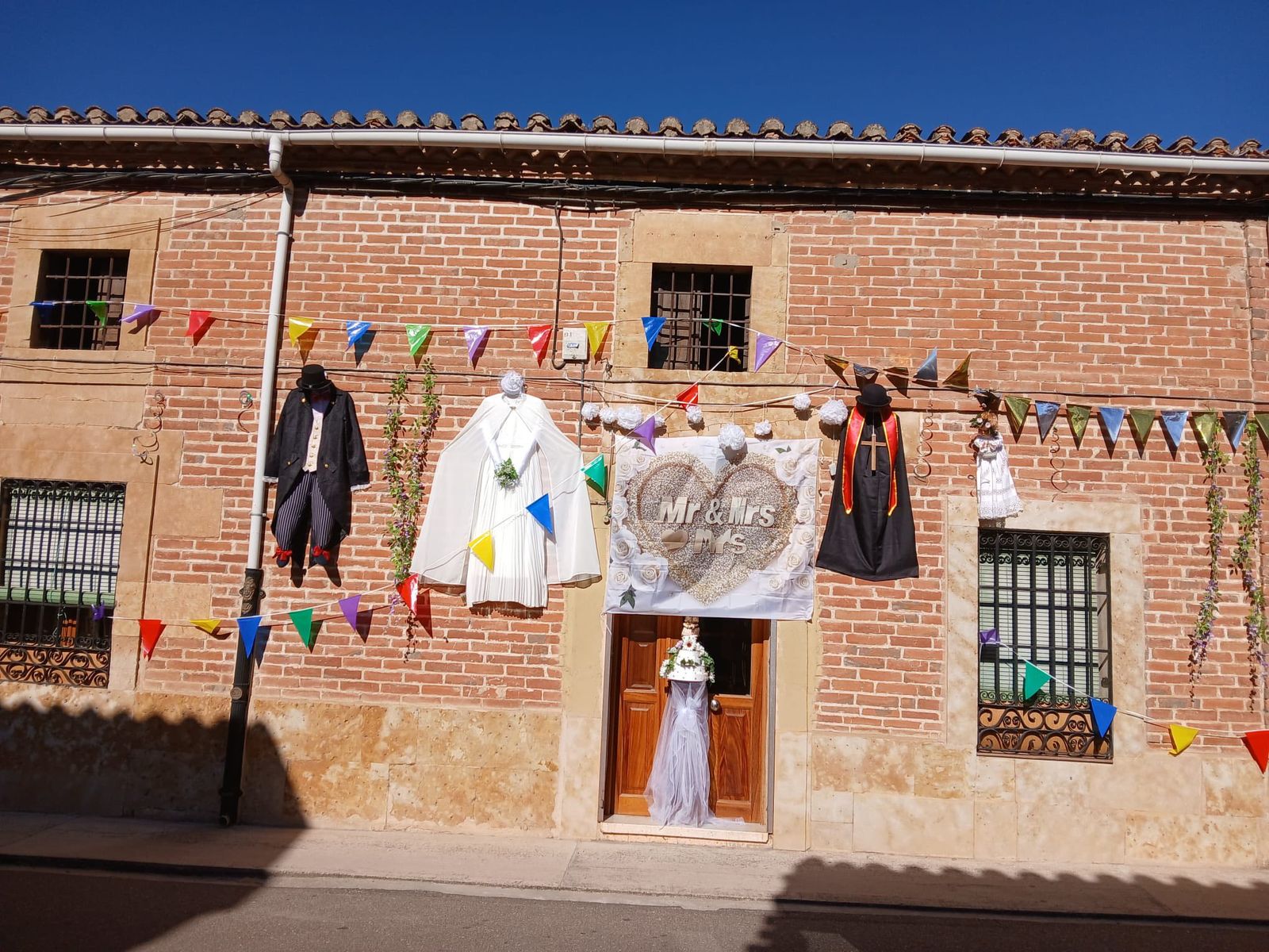 Concurso de decoración de calles, fachadas y balcones en El Perdigón