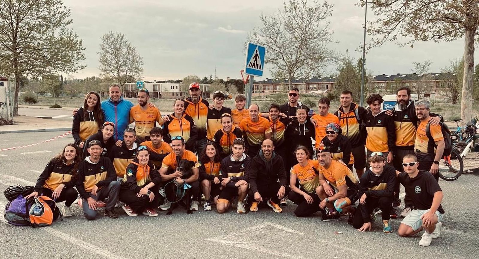 Doble triunfo de la Escuela de Triatlón salmantina en Ávila