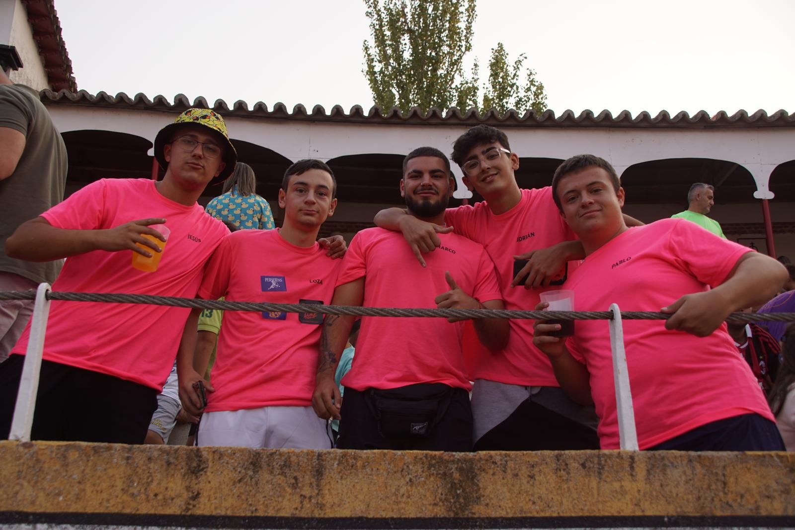 Gran ambiente en los cortes y la suelta de vaquillas de Peñaranda