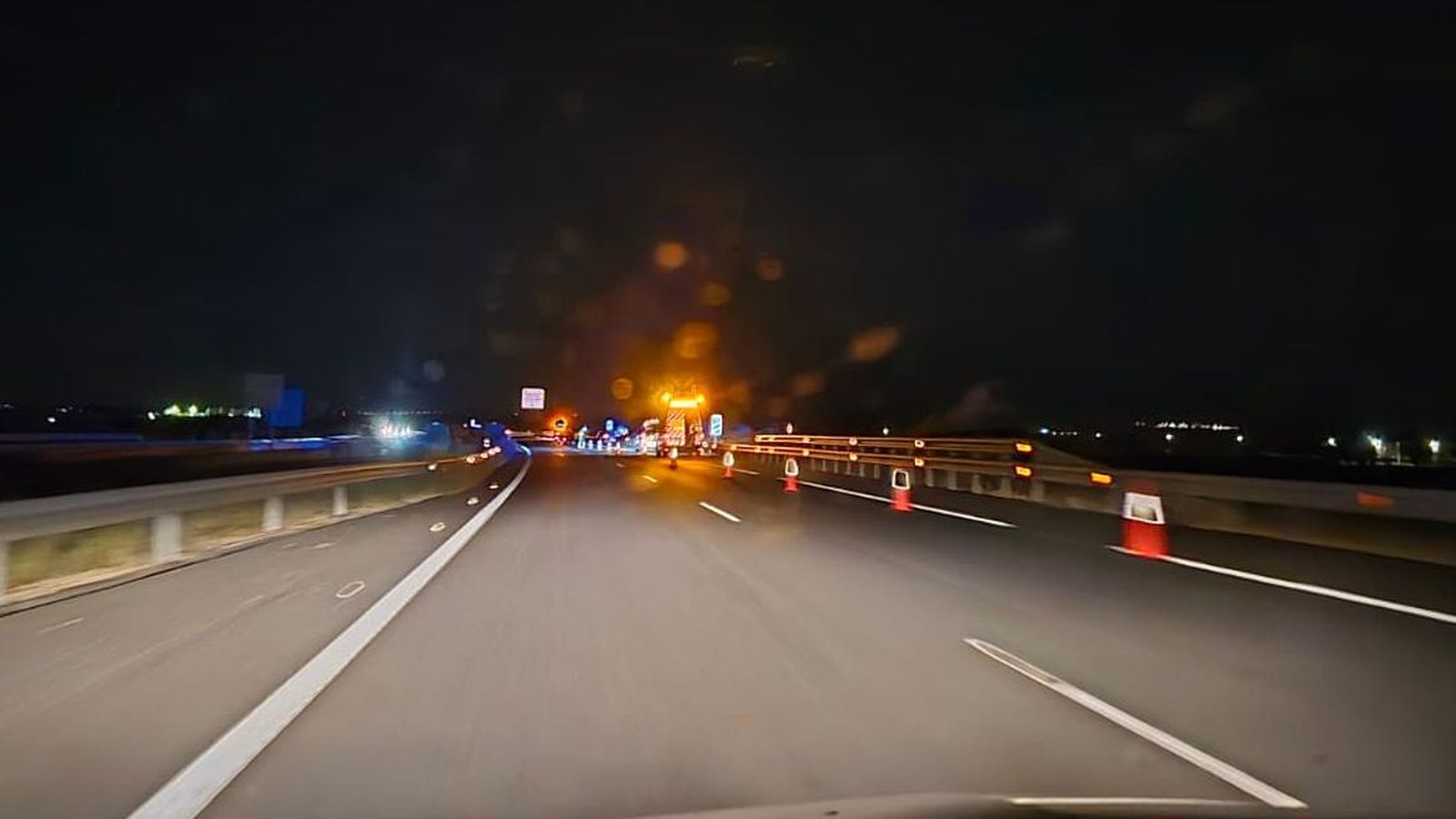 Un acciente entre dos turismos en la A-62