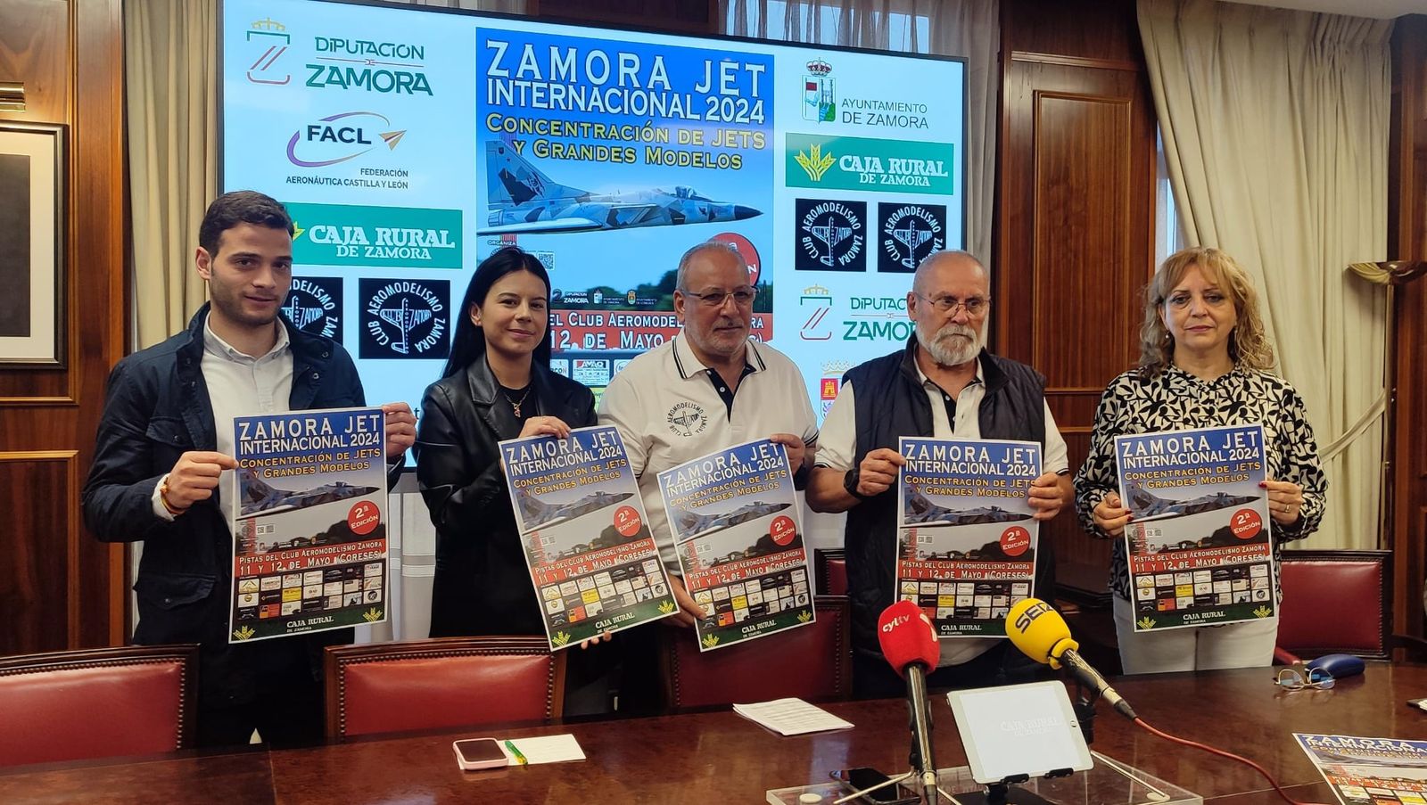 Presentación de la concentración de aeromodelismo