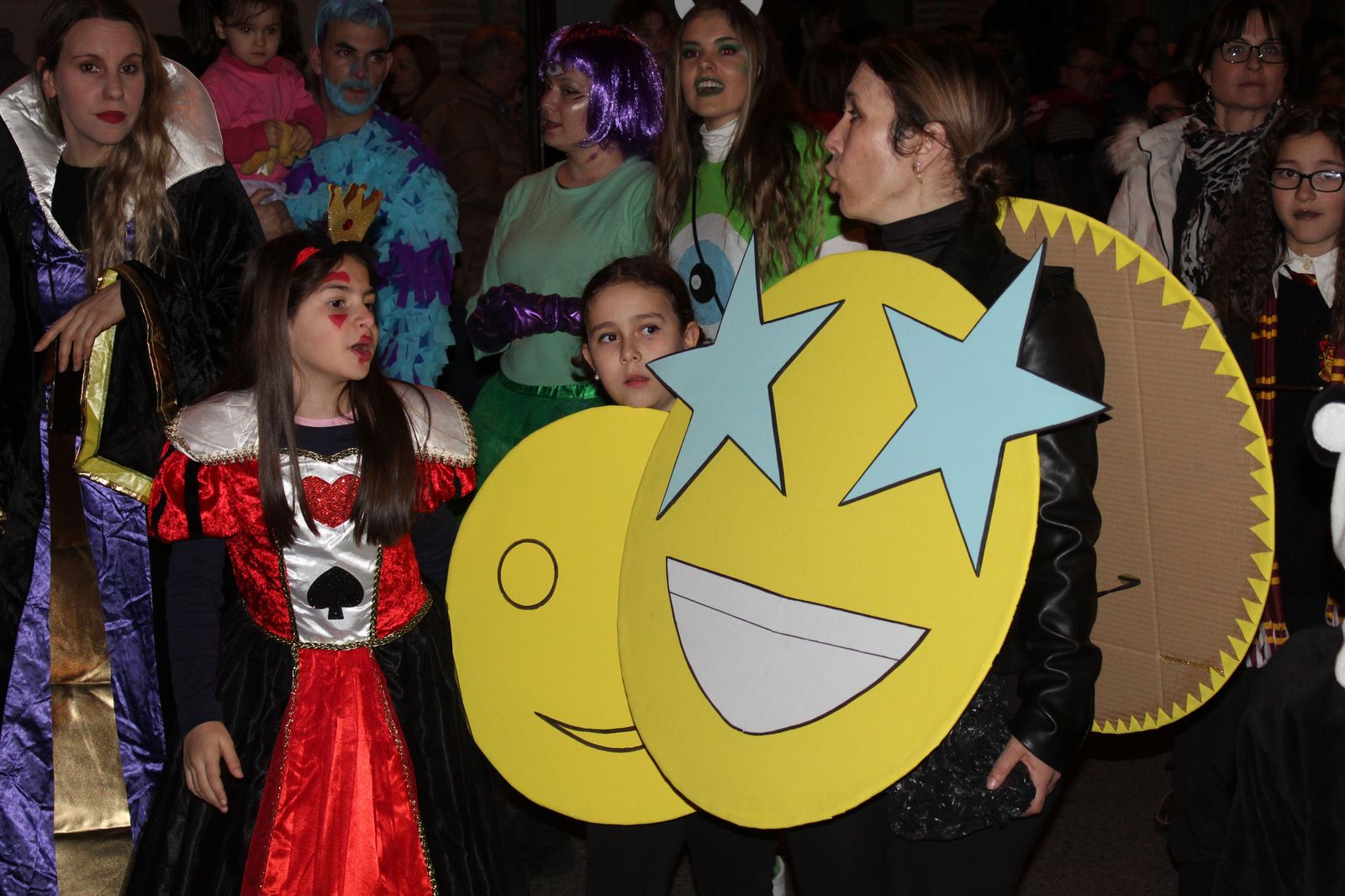 desfile-de-disfraces-de-carnaval-del-barrio-del-oeste-38