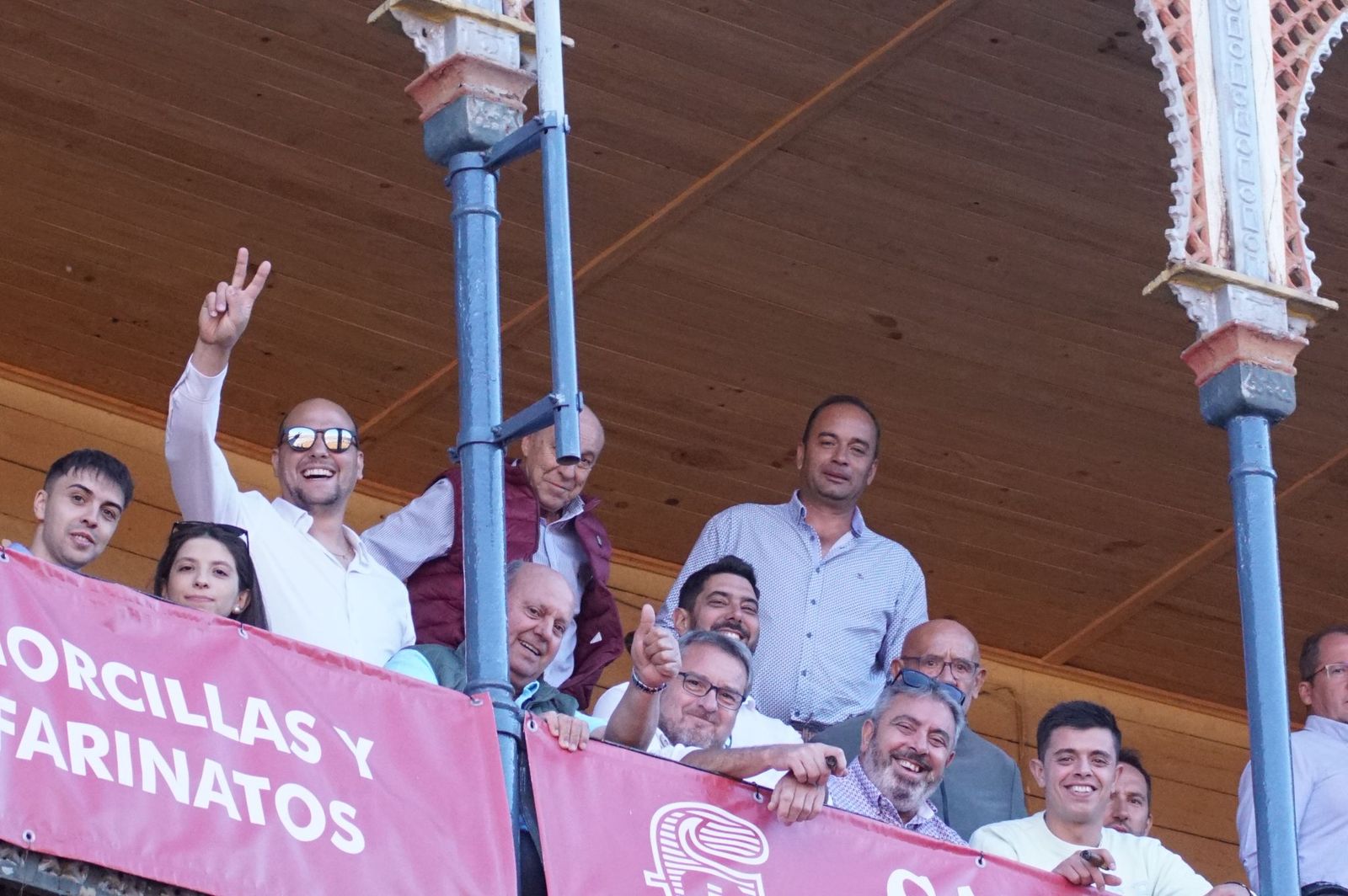 Así ha vivido la afición salmantina el adiós a la feria desde los tendidos: imágenes del ambiente en la corrida concurso