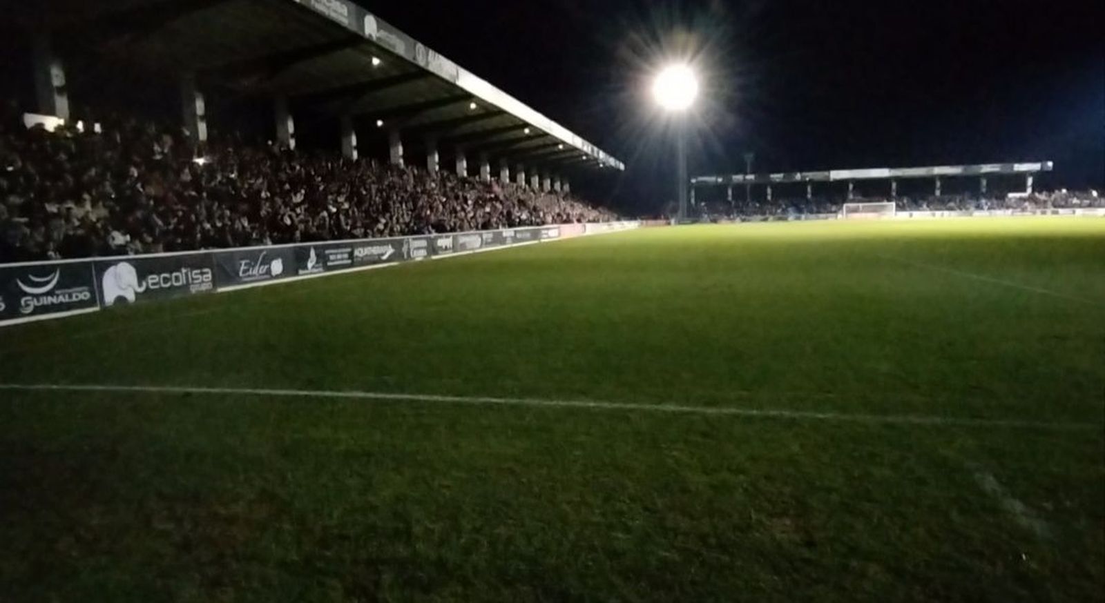 Apagón  en el Reina Sofía en el partido de Unionistas contra el Villarreal