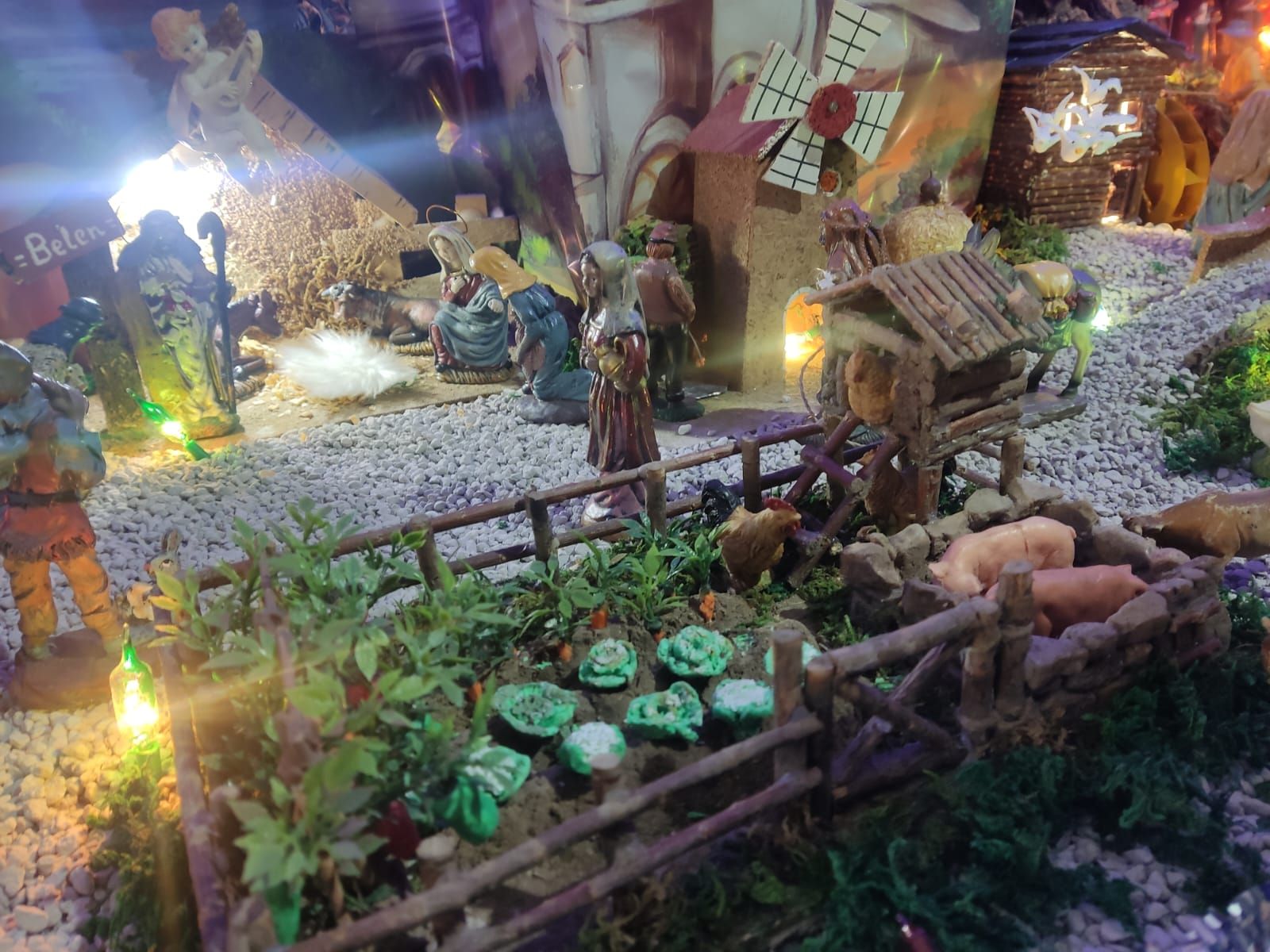 J.C.J.H. - Belén situado en una vivienda de la plaza San Francisco de Salamanca (3).jpg