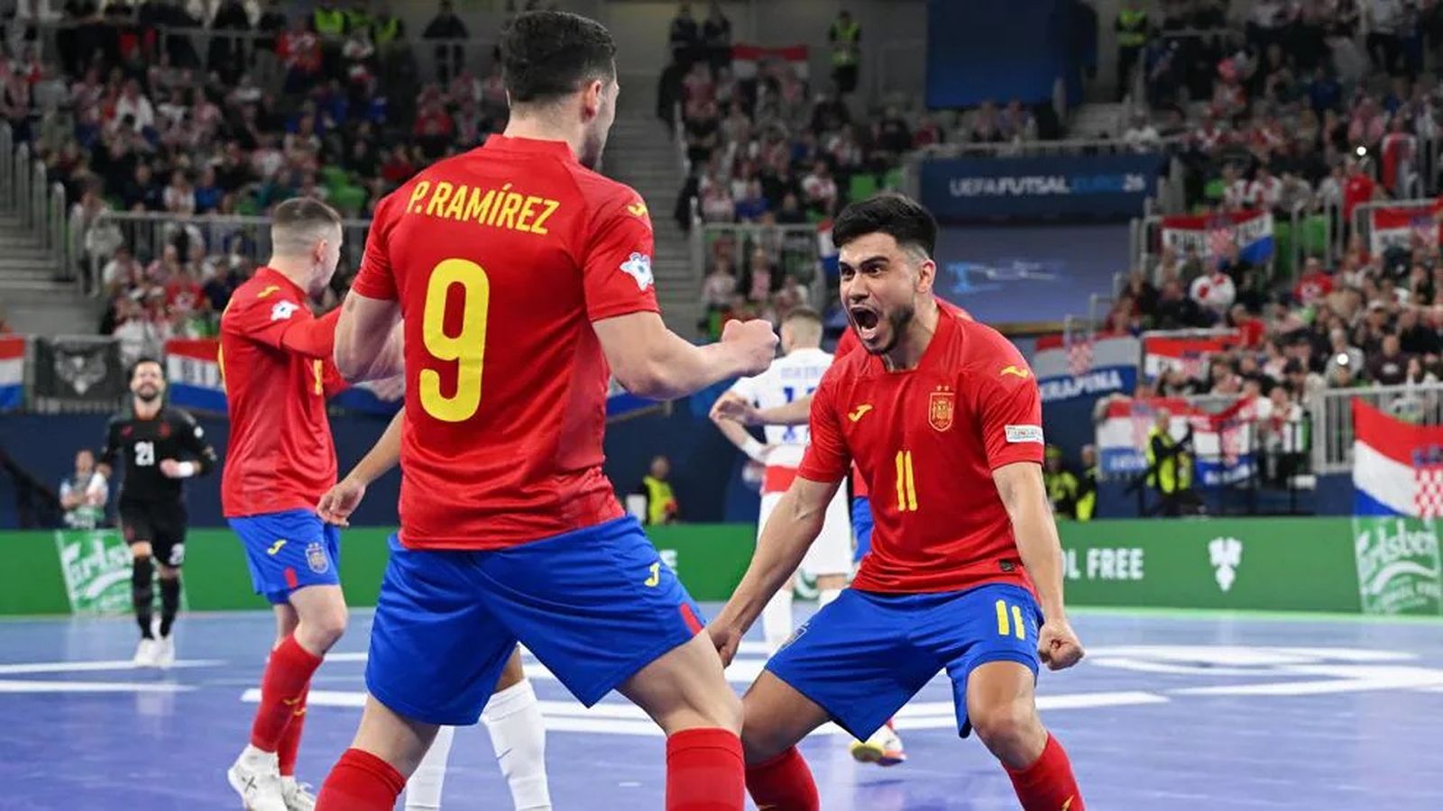 España se convirtió en el primer equipo en alcanzar la final al derrotar a Croacia UEFA