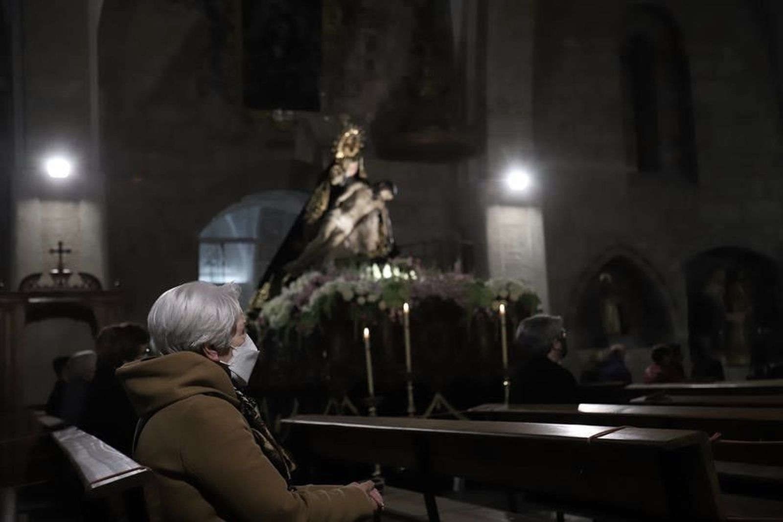 Acto de oración a Nuestra Madre de las Angustias en la tarde de Viernes Santo