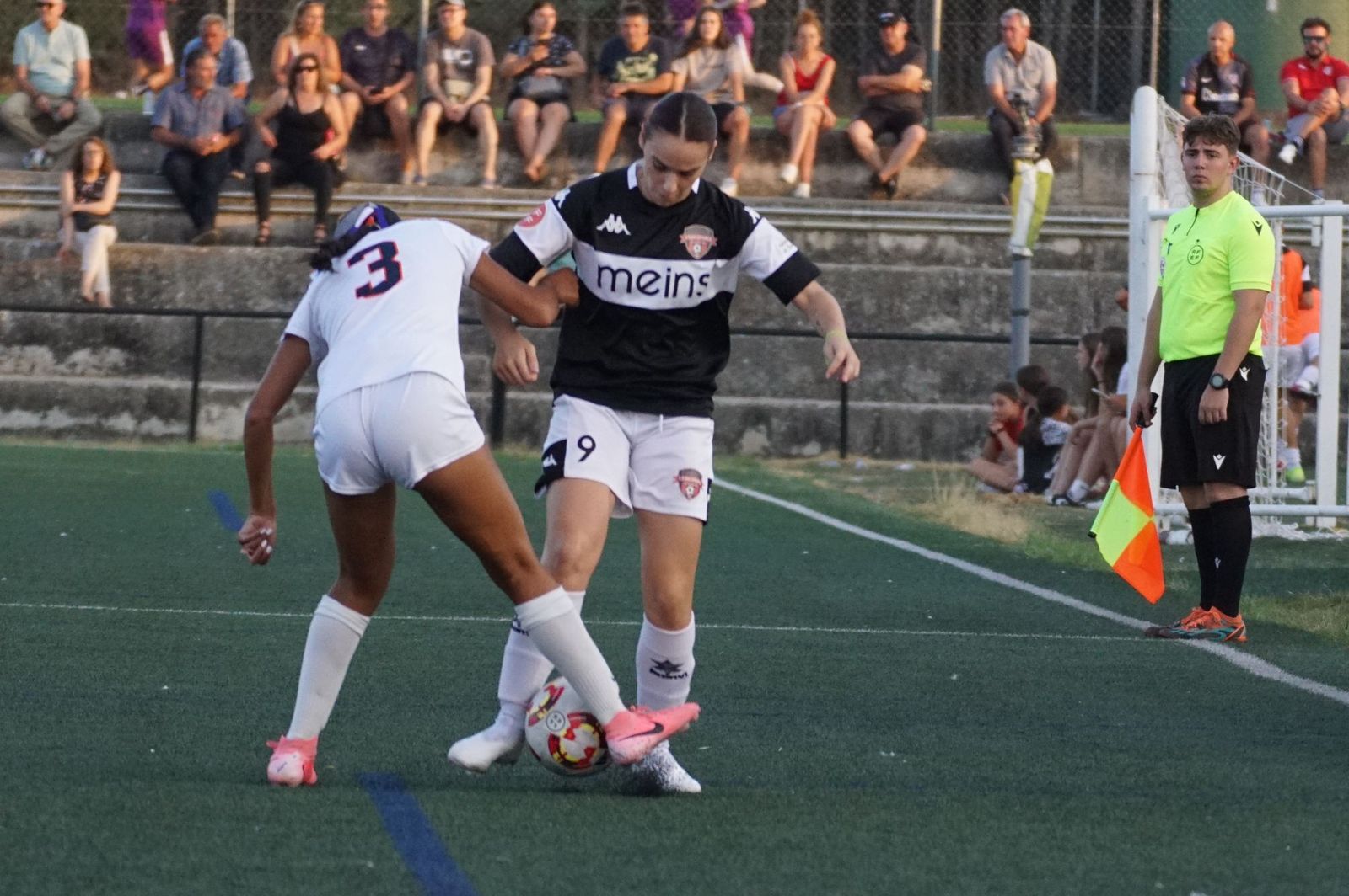 partido-amistoso-salamanca-futbol-femenino-y-milton-academy-foto-juanes-19