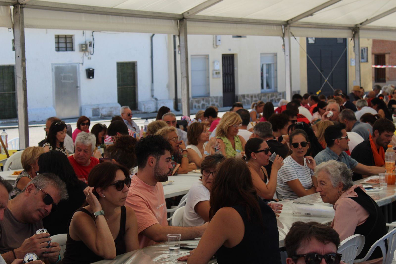 Paella popular, La Vellés