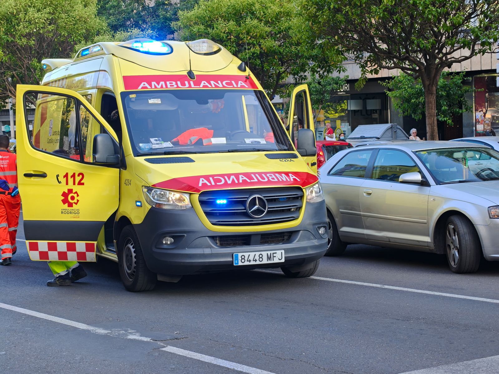 Atropello a la conductora de un patinete eléctrico en plaza de España (1)