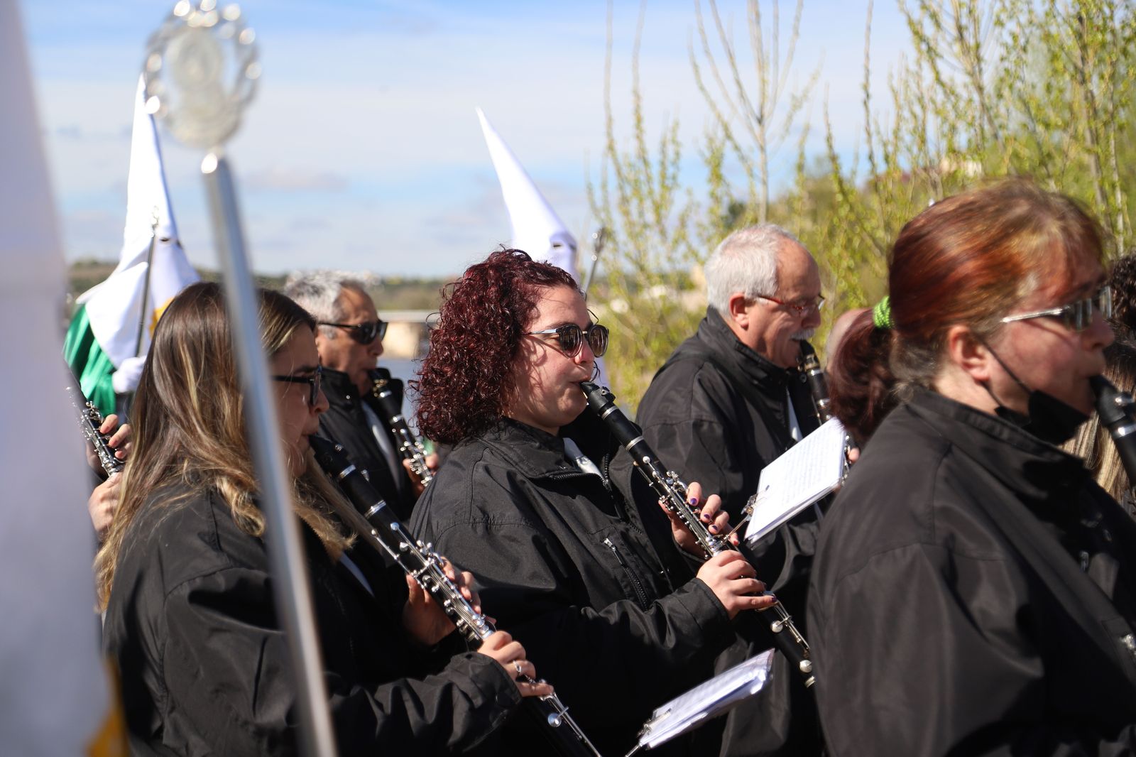 procesion-de-la-virgen-de-la-esperanza-2022-foto-maria-lorenzo-21
