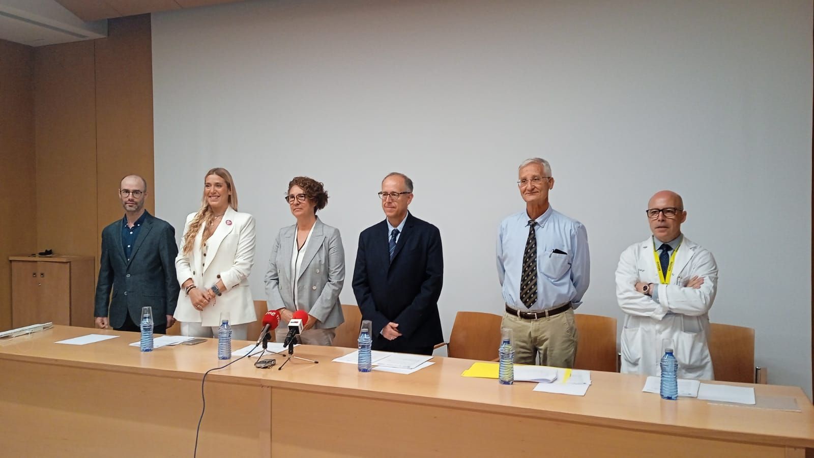 Los representantes del CSIC, la USAL, el Centro de Investigación del Cáncer y la asociación 'We can be heroes'