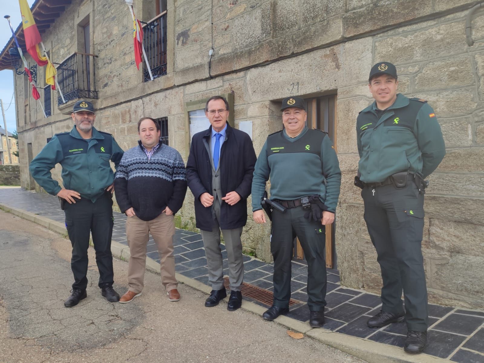 Ángel Blanco visita Muelas de los Caballeros