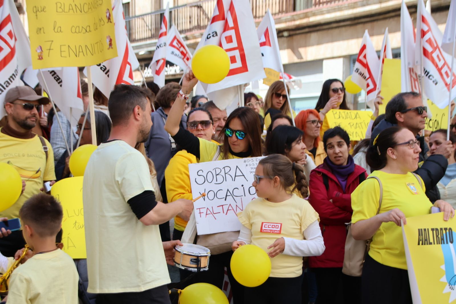 Concentración en la huelga de Educación Infantil