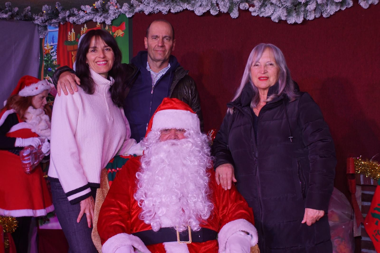 El Encinar recibe la visita de Papa Noel