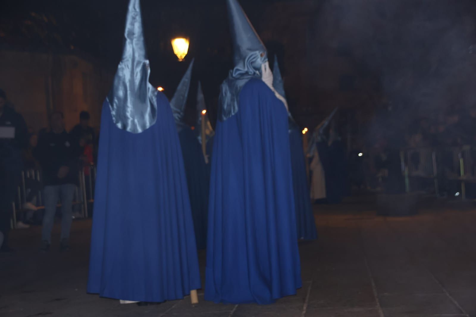 d889b960-388f-4f3d-a2a7-c7d21e02018b