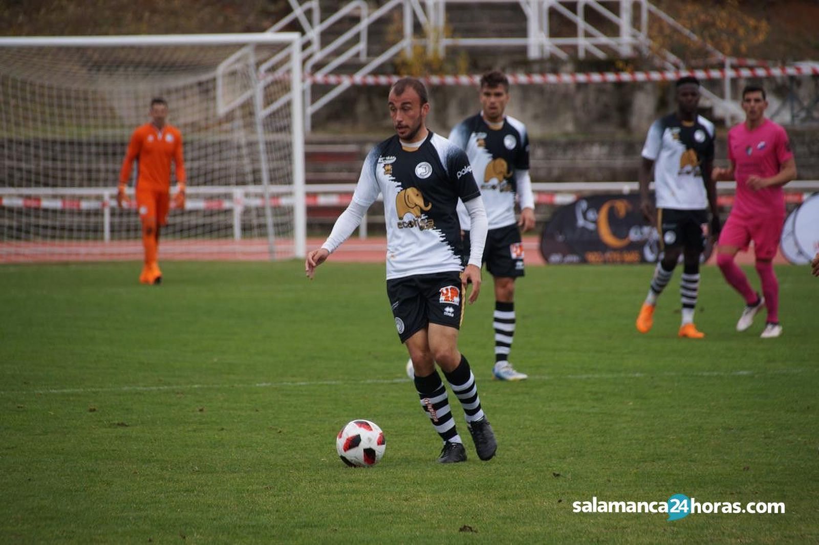 Unionistas   Ponferradina (230)