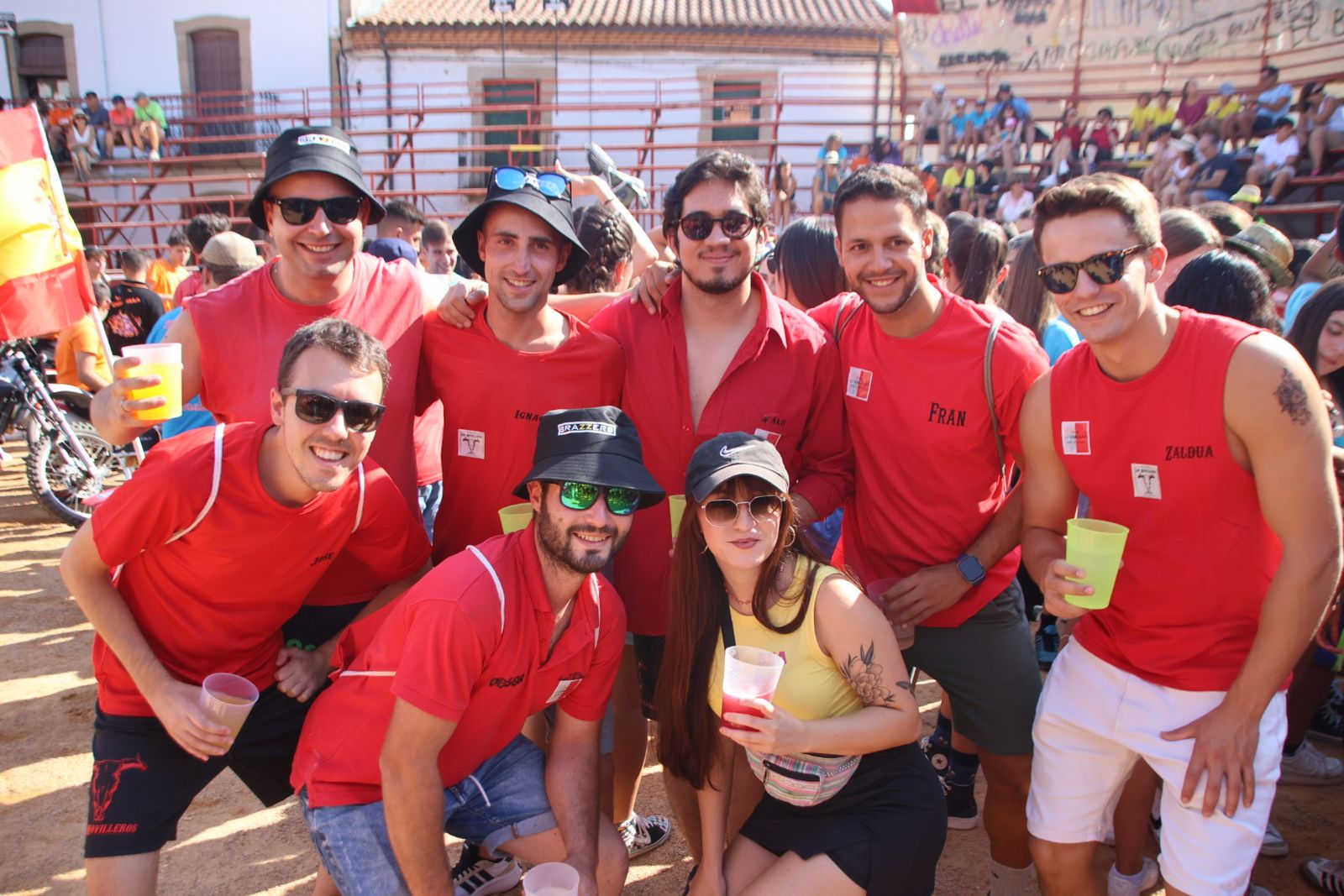 Lumbrales, encuentro de peñas, chupinazo