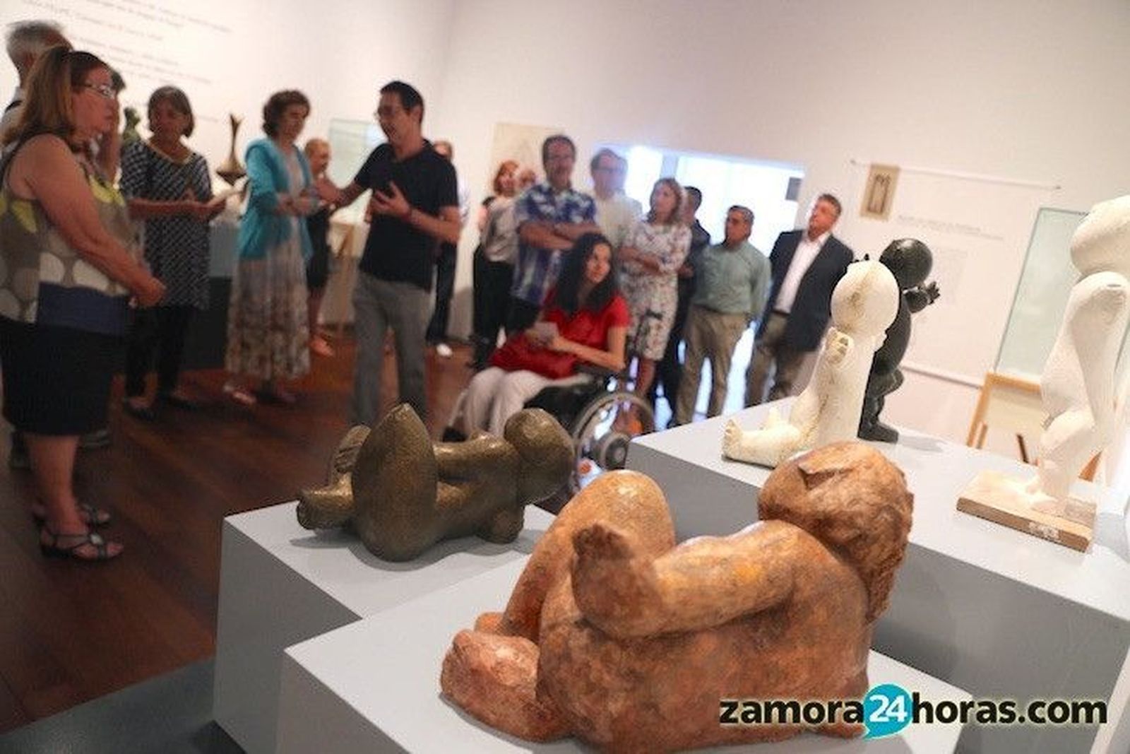 Comienzan las visitas guiadas por la muestra conjunta de Baltasar Lobo y León Felipe