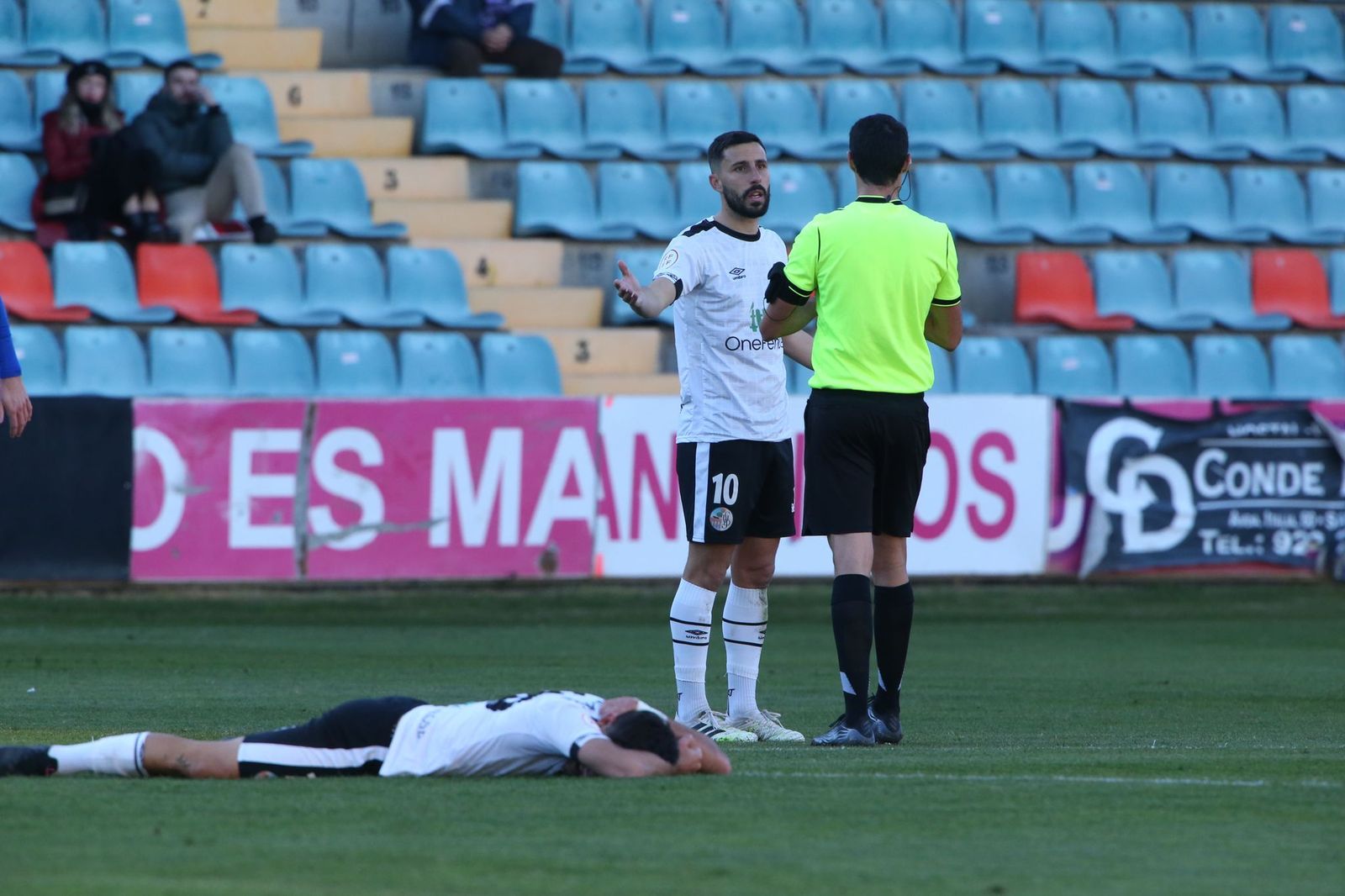 Imagen del Salamanca CF UDS - Real Avilés / FOTO SALAMANCA24HORAS.COM