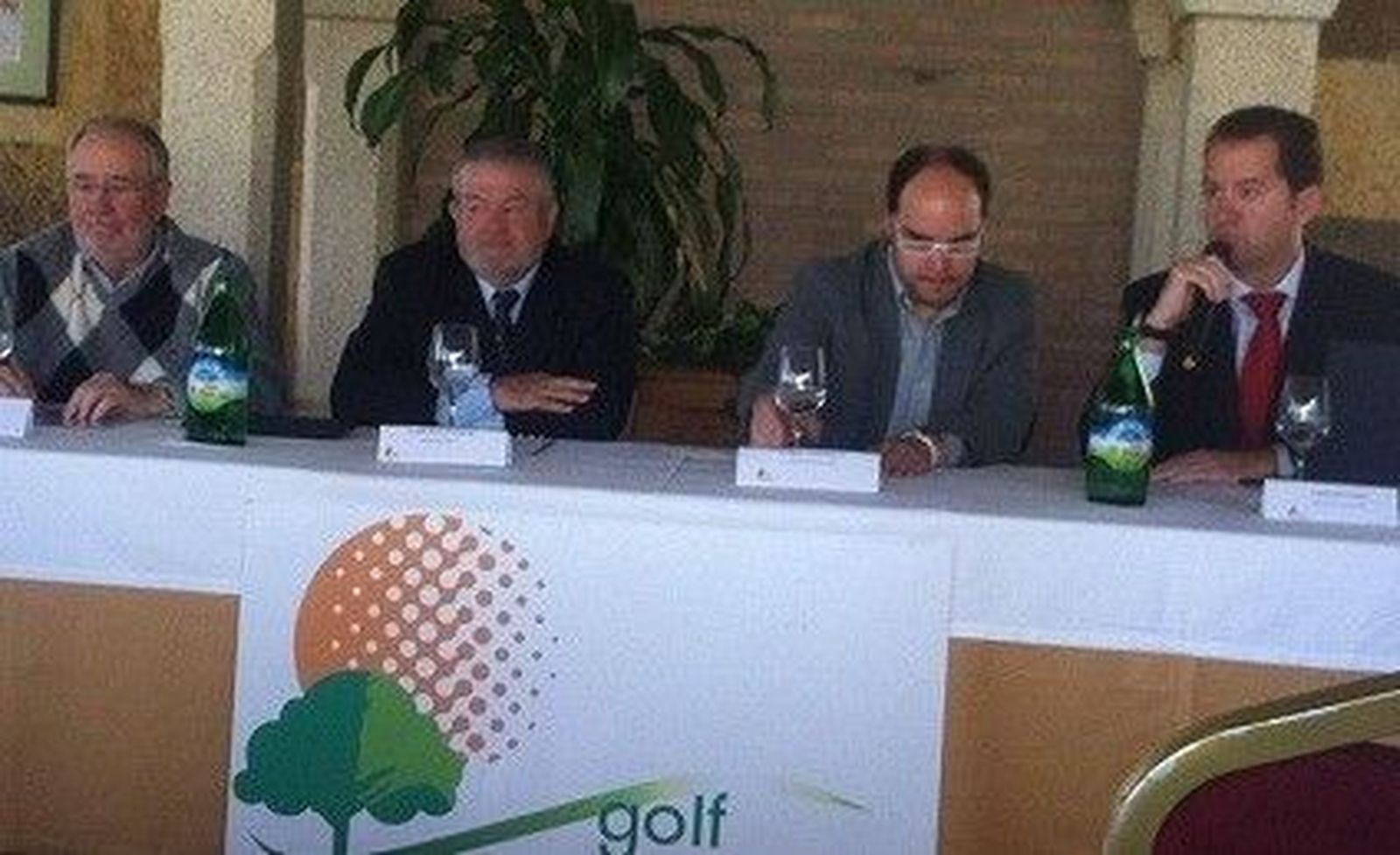 Golf Villa Mayor presentó su amplio calendario de torneos para 2012
