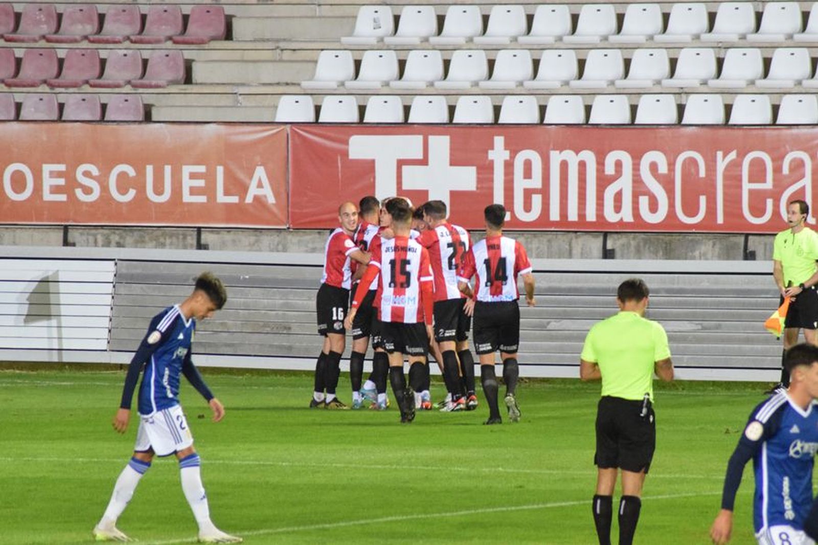 Zamora CF   Oviedo Vetusta  (25)