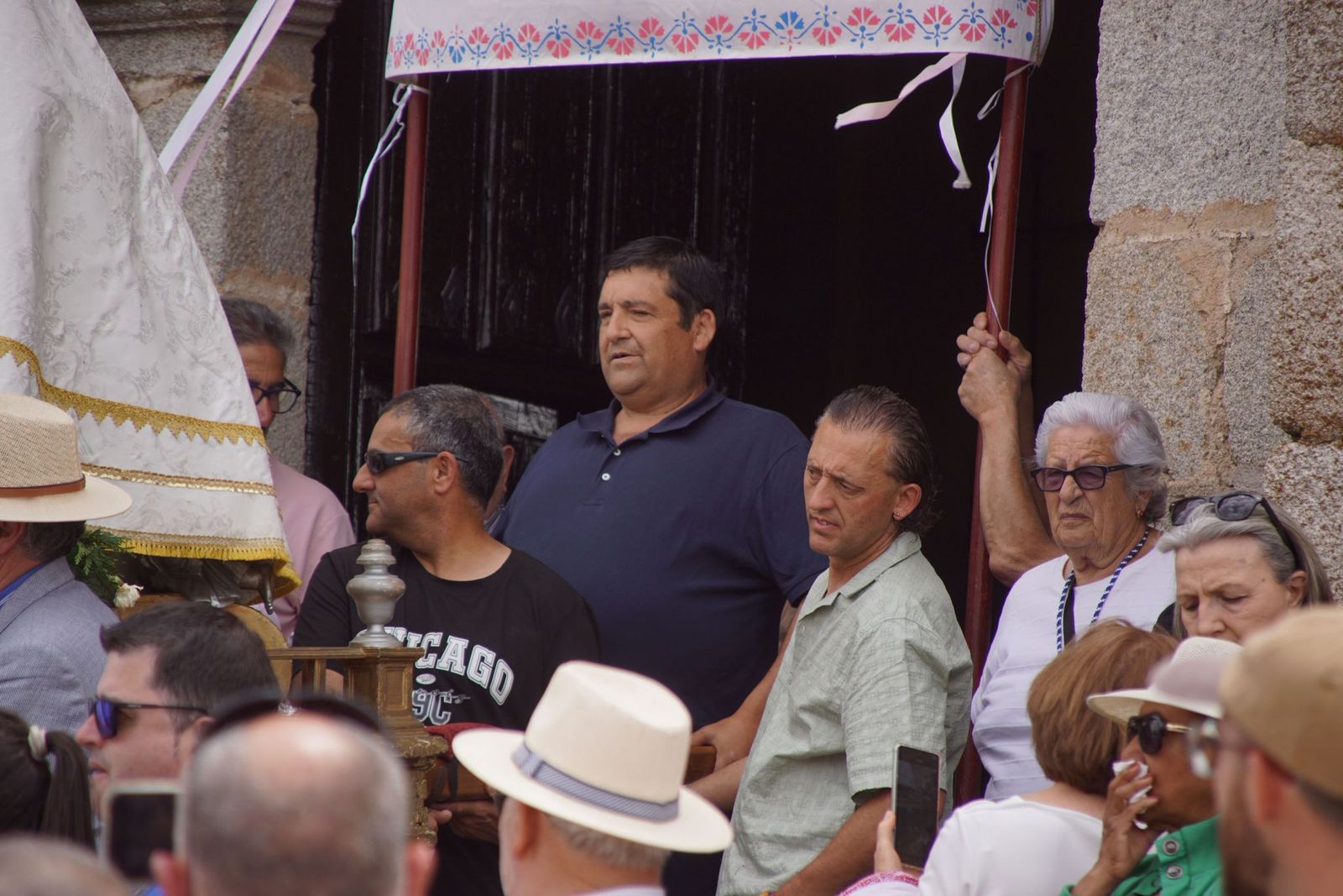 Valdejimena sale a los campos en su romería para honrar a su patrona