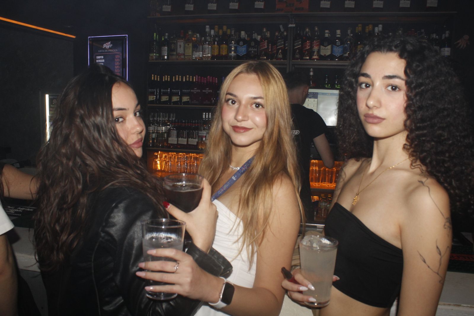 Salamanca de noche, viernes 17 de abril