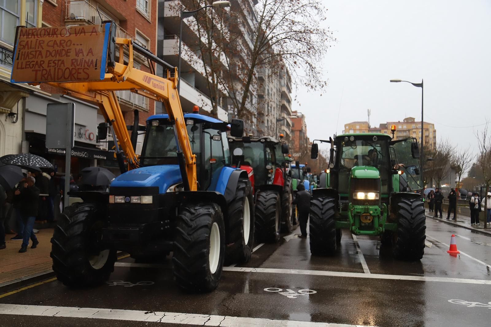 GALERÍA | Protestas en el campo zamorano: tractorada en Zamora este jueves