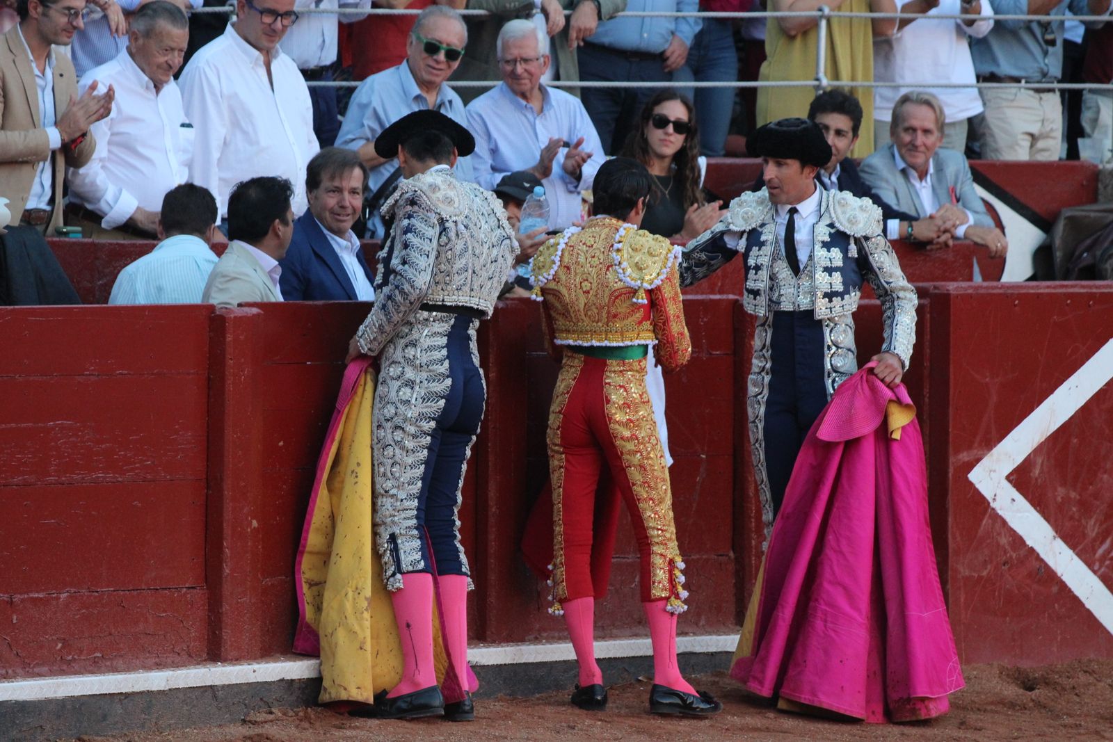 Emilio de Justo, Juan Ortega y Roca Rey inauguran el cartel de figuras en la feria de Salamanca: la corrida de Garcigrande en imágenes