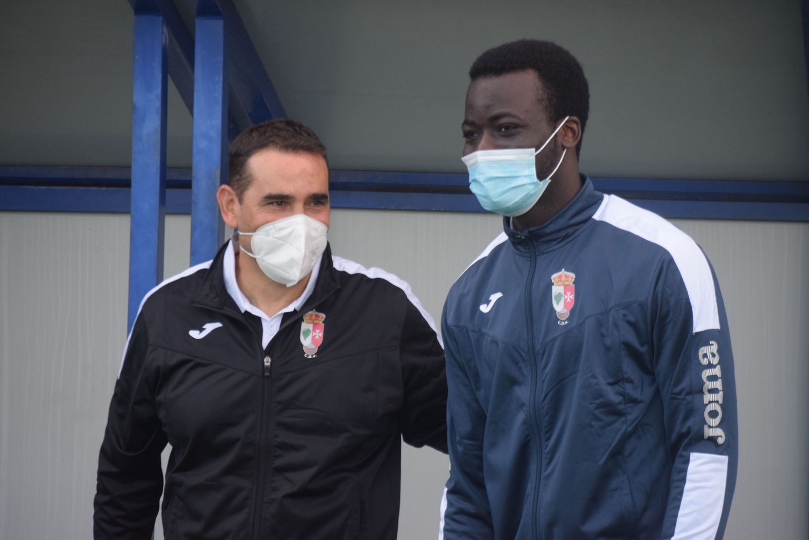 Miguel Losada junto a Virgil