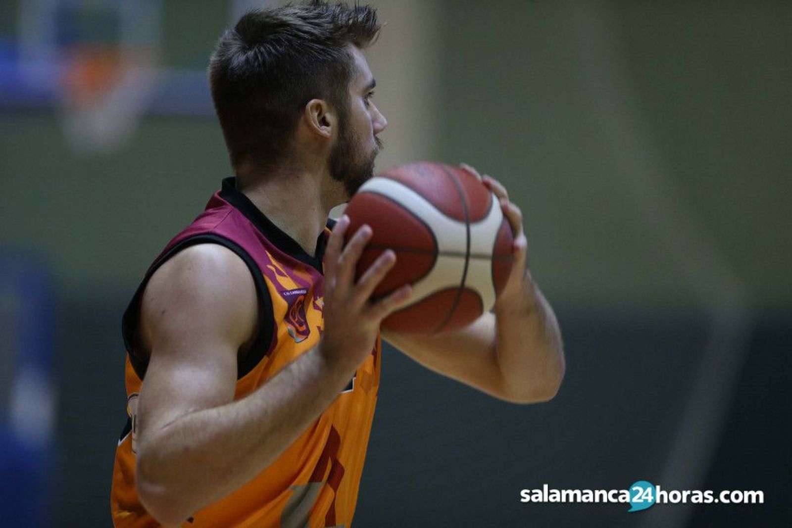 El CD Carbajosa Basket sabrá esta noche si está salvado o si tendrá que jugar el playoff de descenso en LEB Plata