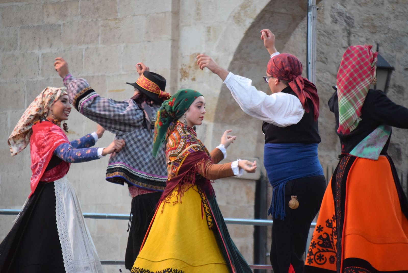 Ceremonia de Apertura del XXI Festival Internacional de Folklore de Zamora (24).JPG