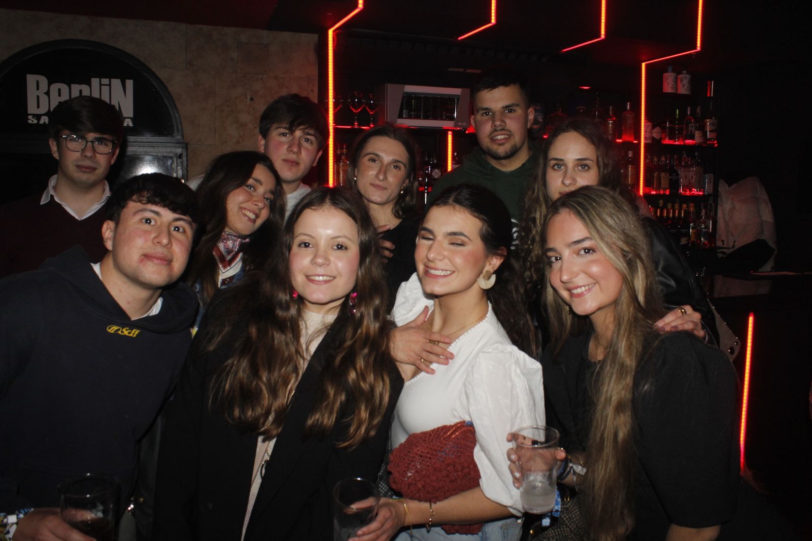 Salamanca de noche, sábado 8 de marzo