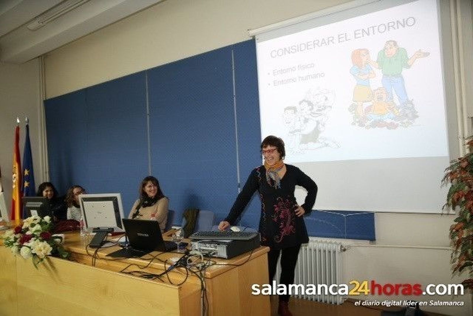 Seminario en la Facultad de Psicología