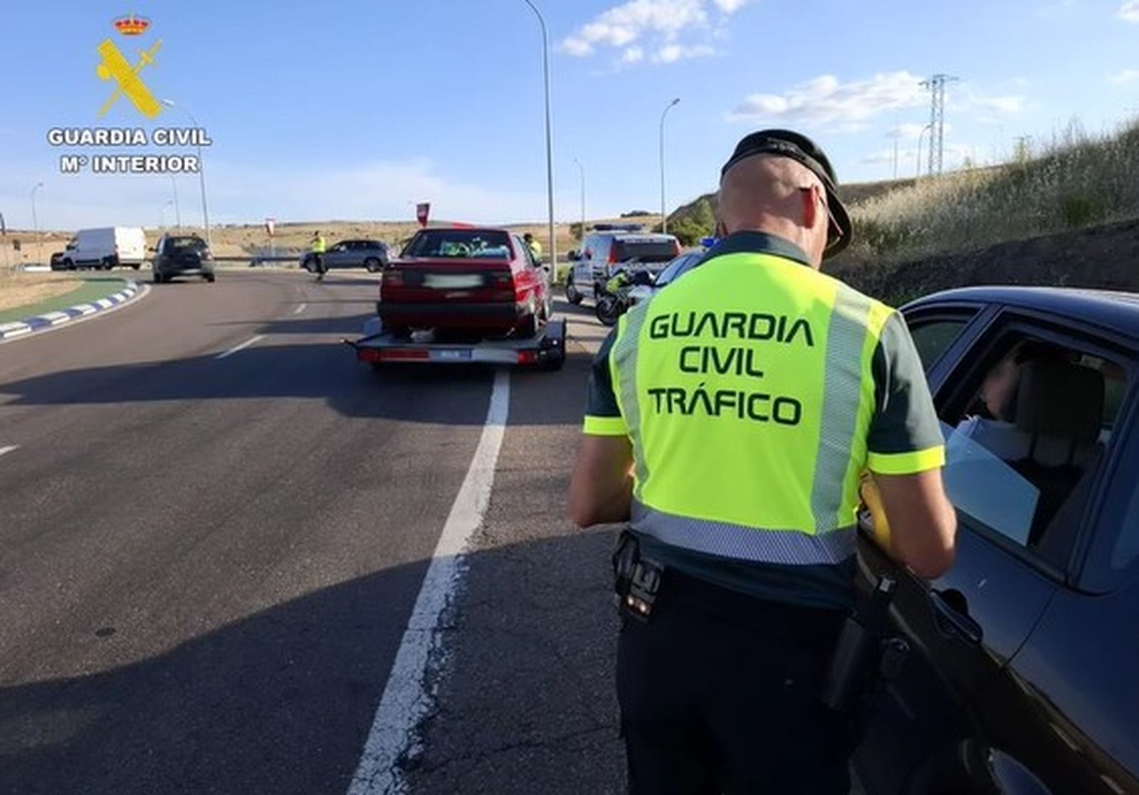 Guardia Civil intercepta conductor a 213 kilómetros en A 62