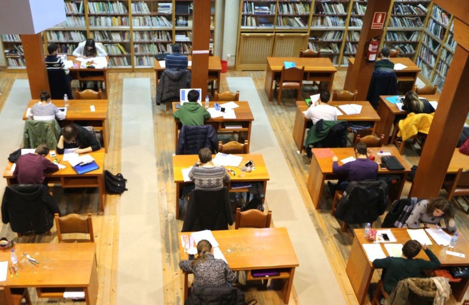 Gobierno y sindicatos acuerdan una oferta pública en torno a 67.000 nuevos empleos este año