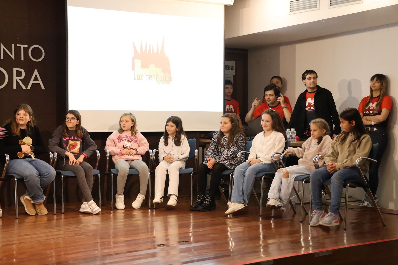 GALERÍA | La Asociación Luz Penitente reparte los premios del VIII Concurso de Dibujo Infantil