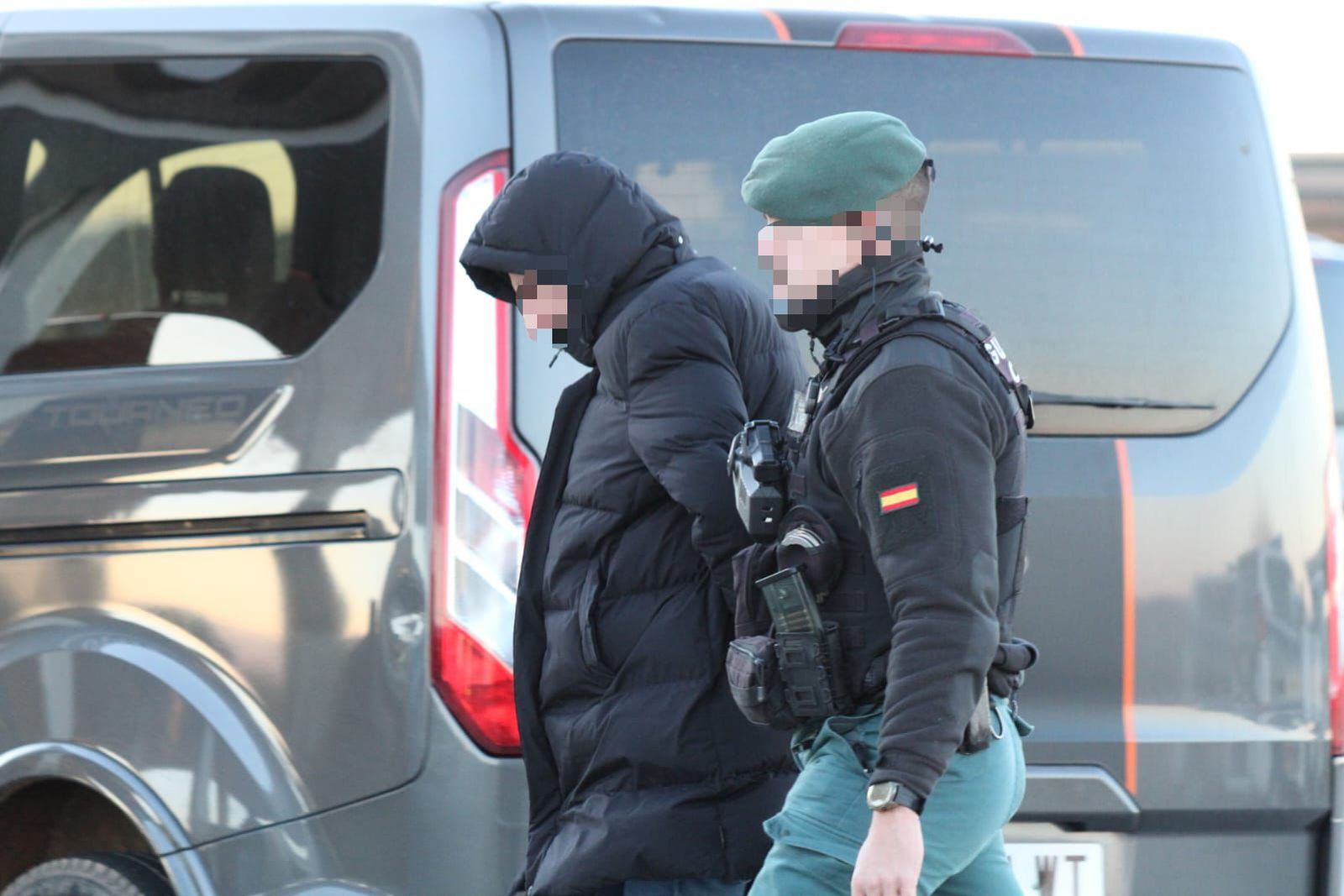 whatsapp-image-2024-12-20-at-18-16-00