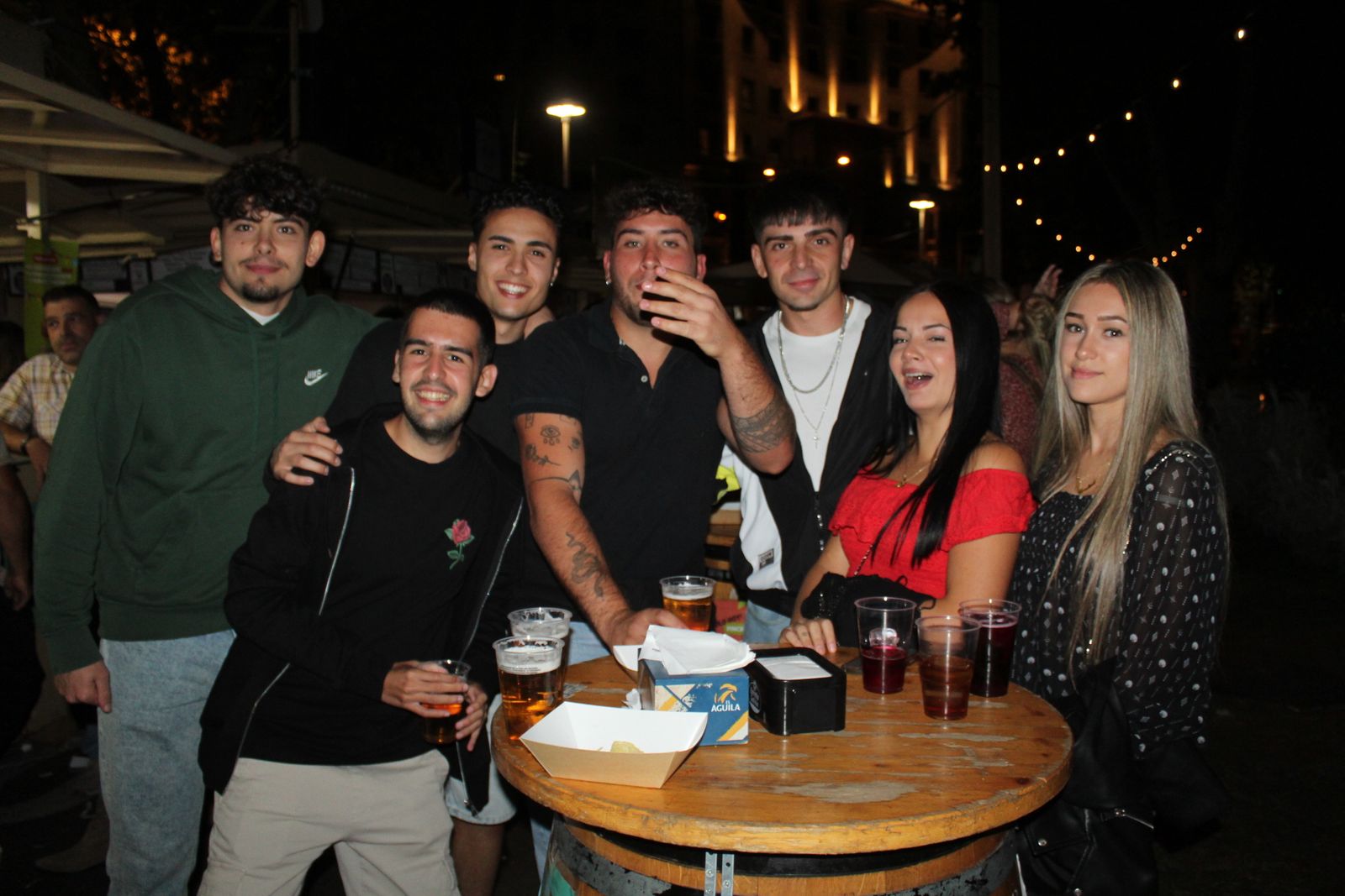 Ambiente en la Feria de Día en la tarde de este lunes